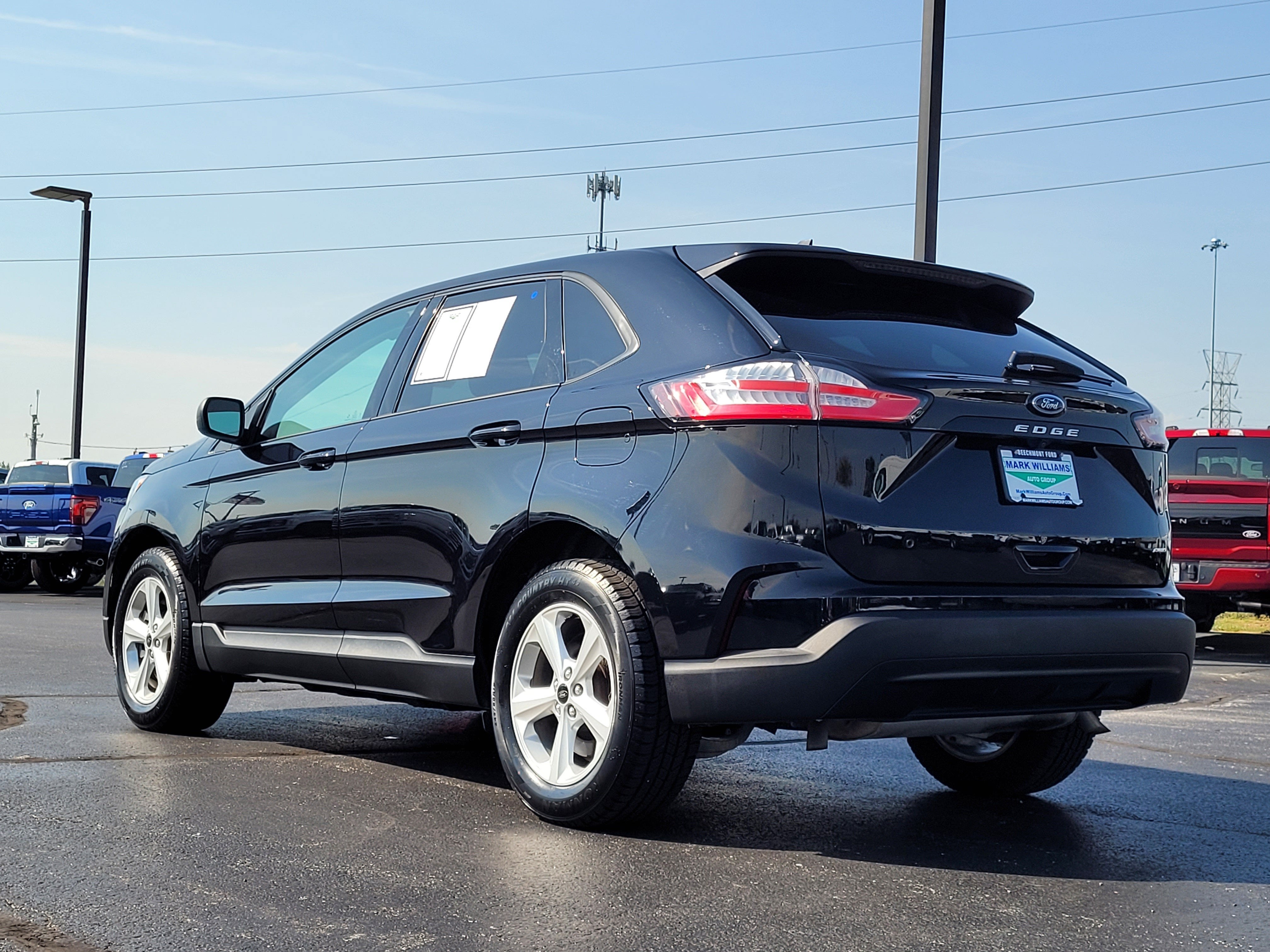 2023 Ford Edge SE