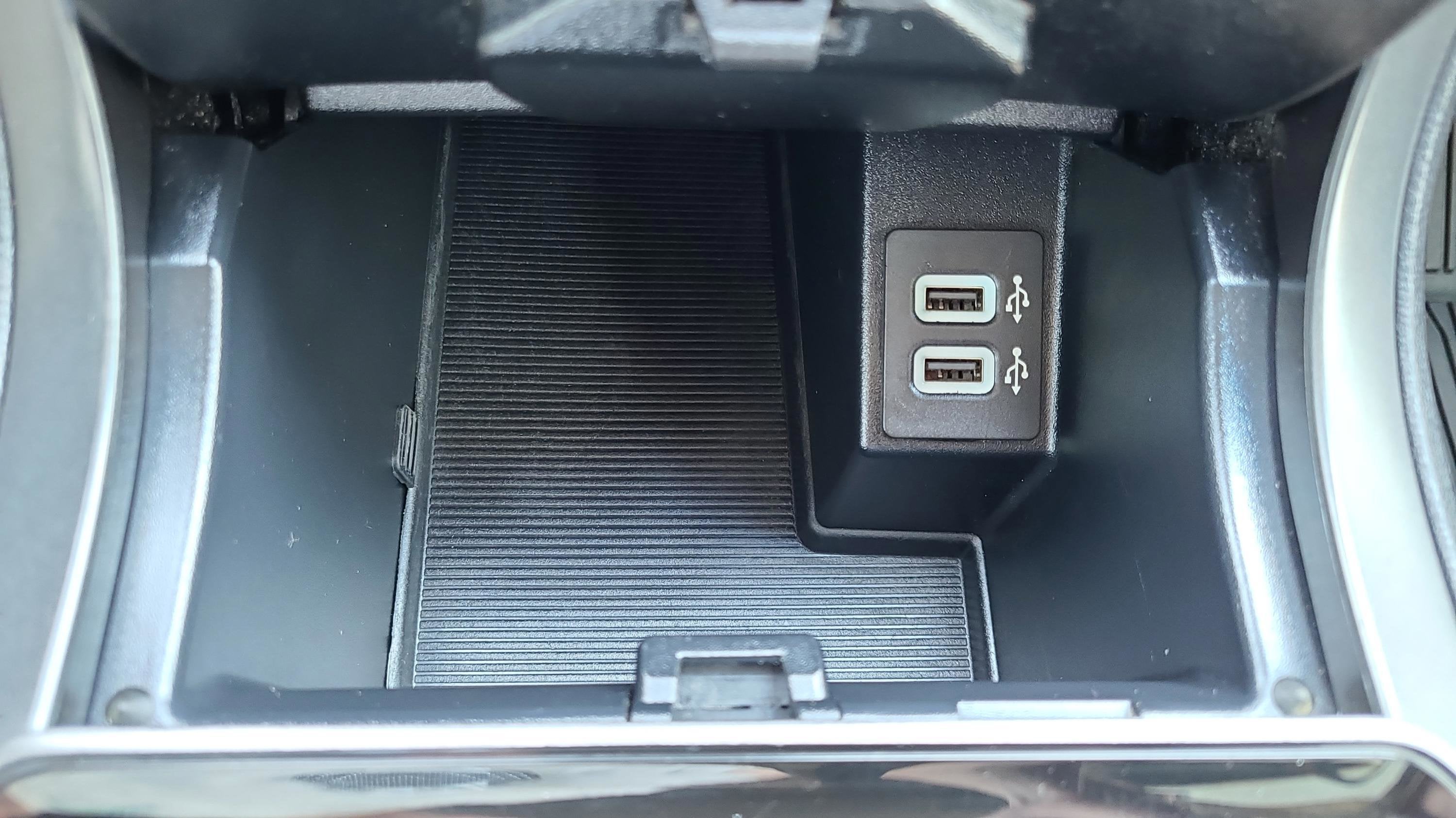 2020 Ford Edge SE