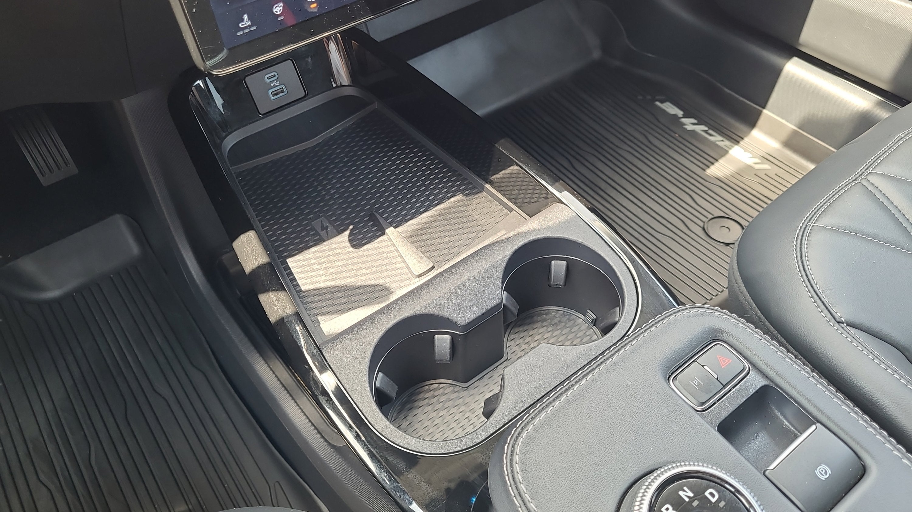2023 Ford Mustang Mach-E Select
