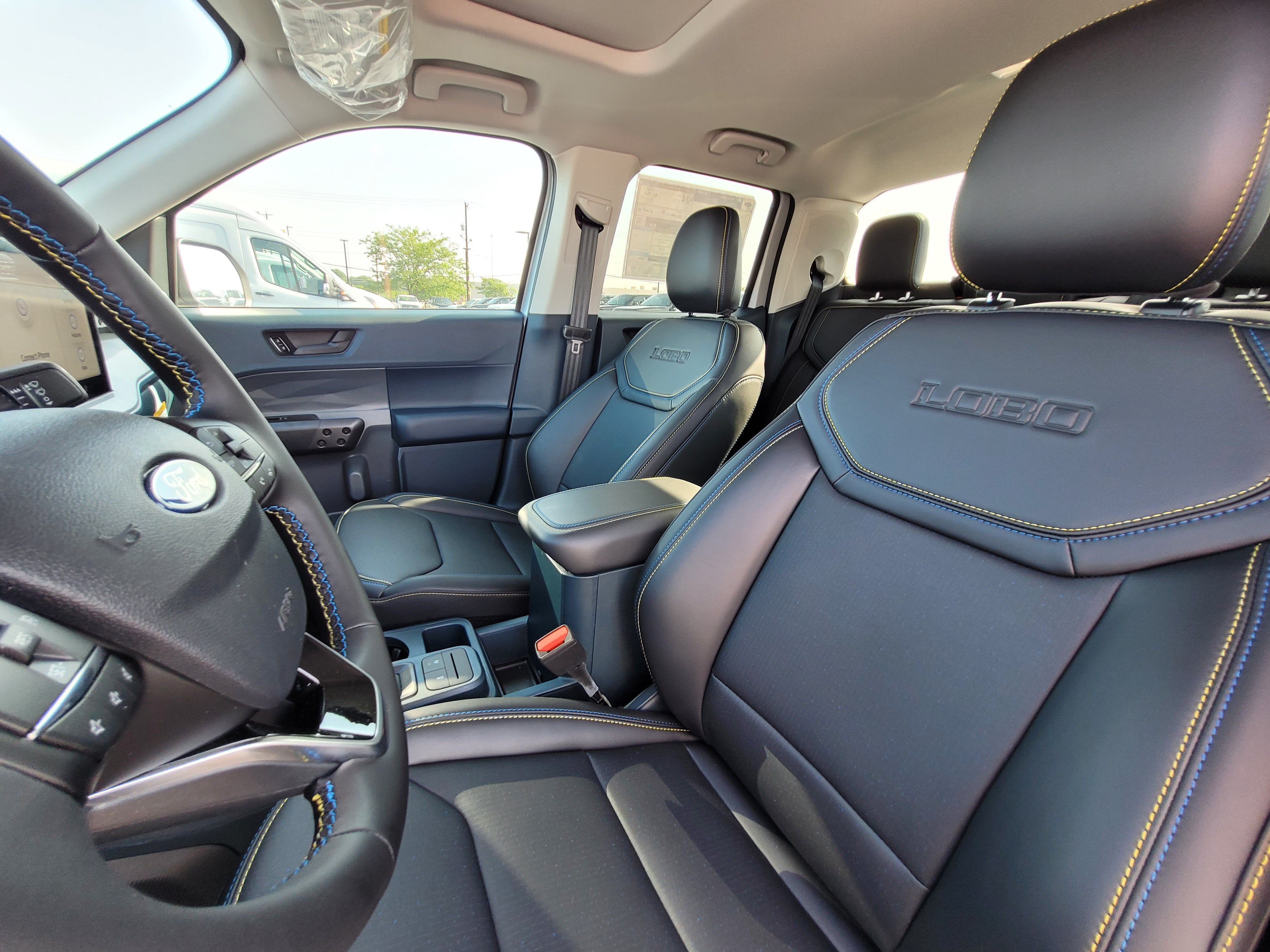 2026 Ford Maverick Lobo Standard
