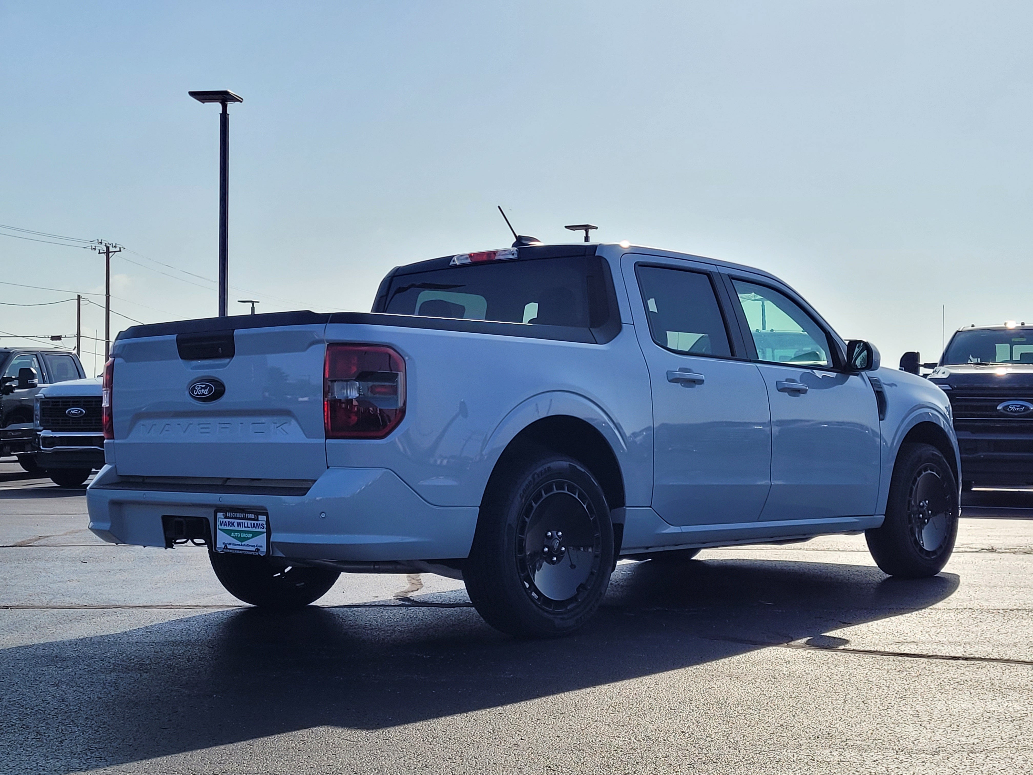 2026 Ford Maverick Lobo Standard