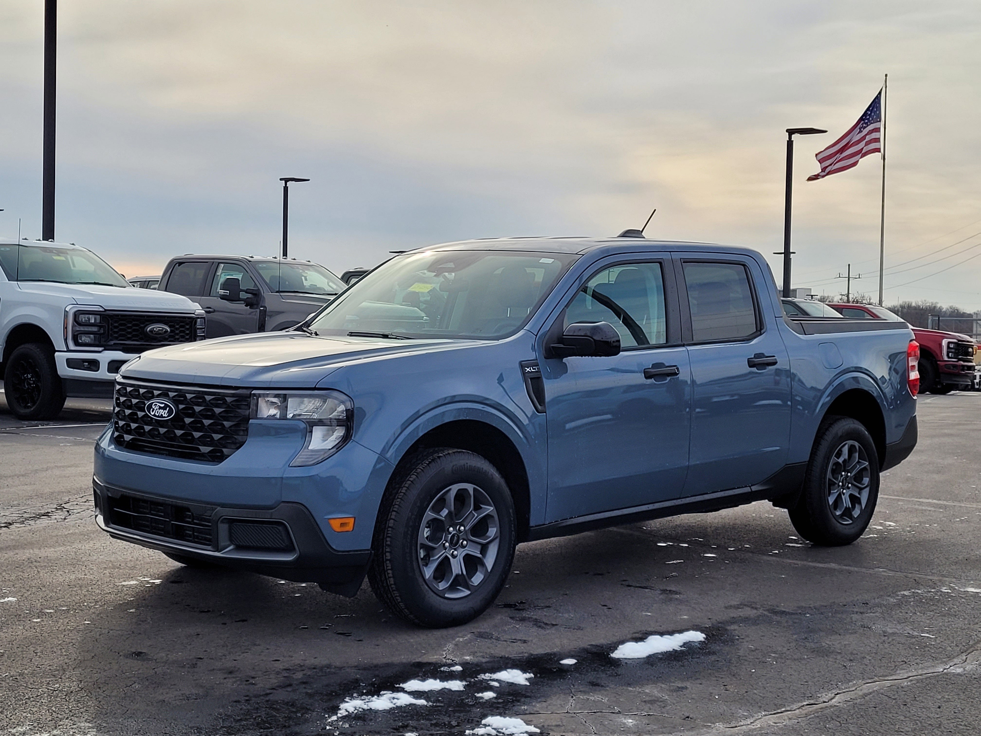 2025 Ford Maverick XLT