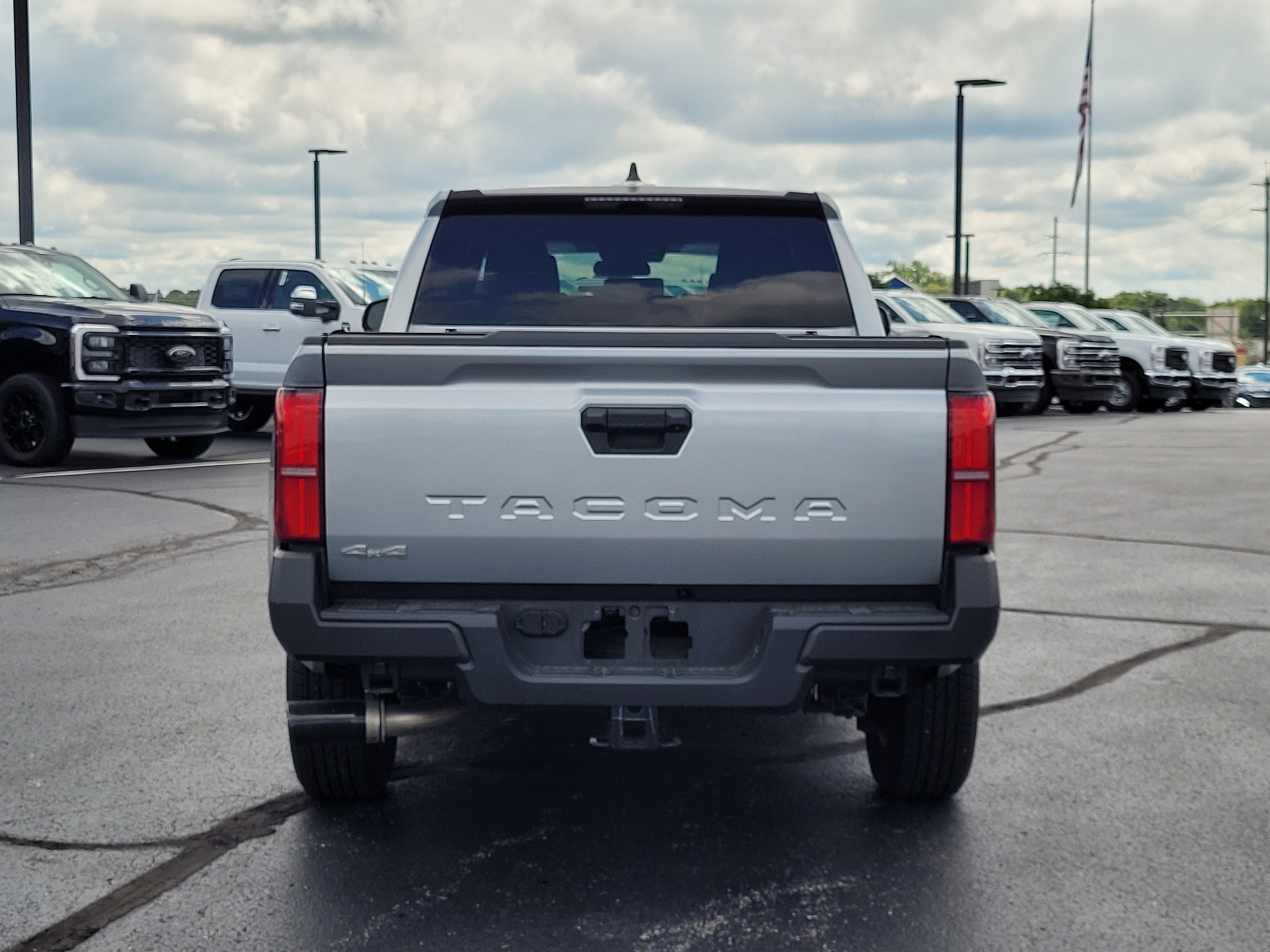 2025 Toyota Tacoma SR