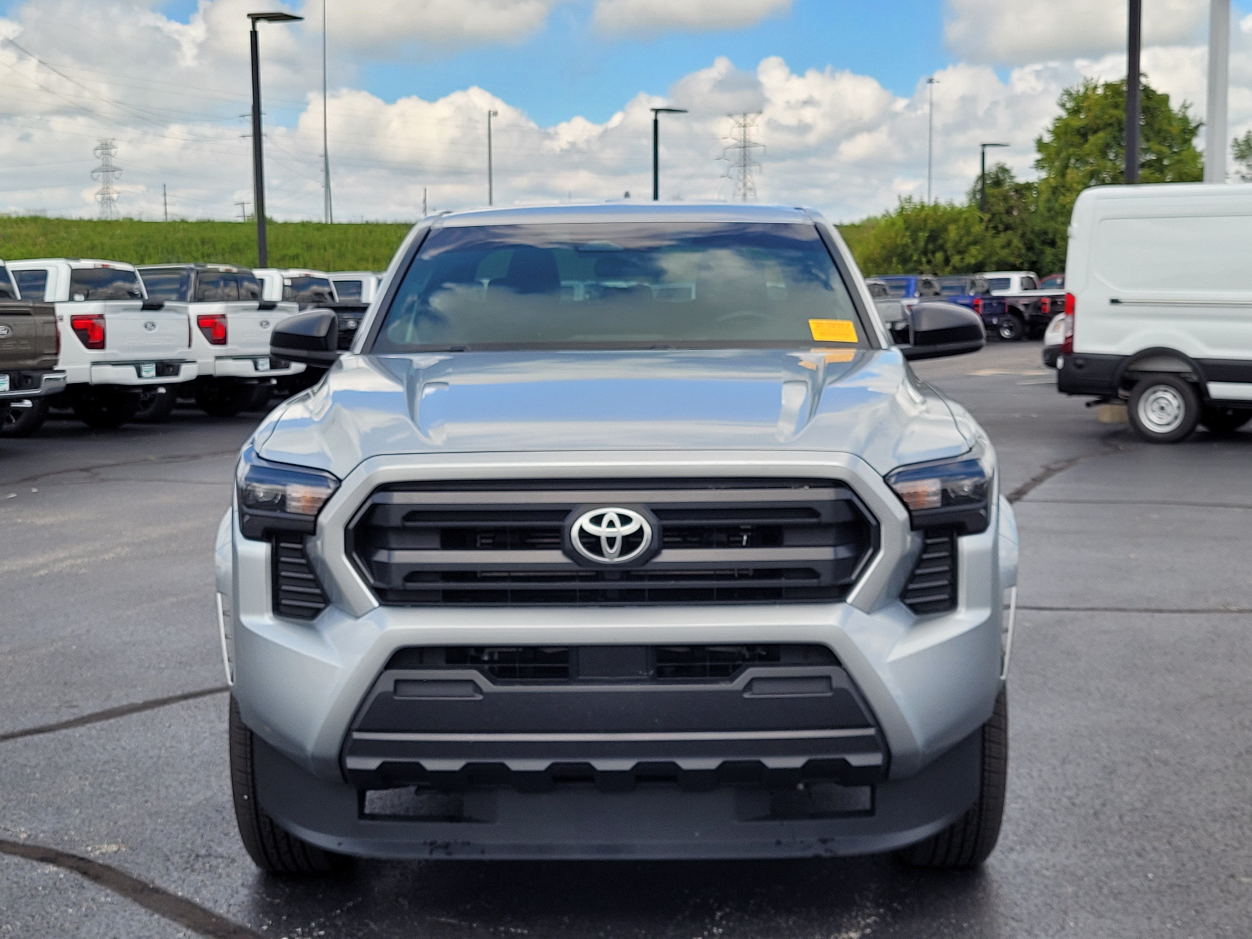 2025 Toyota Tacoma SR