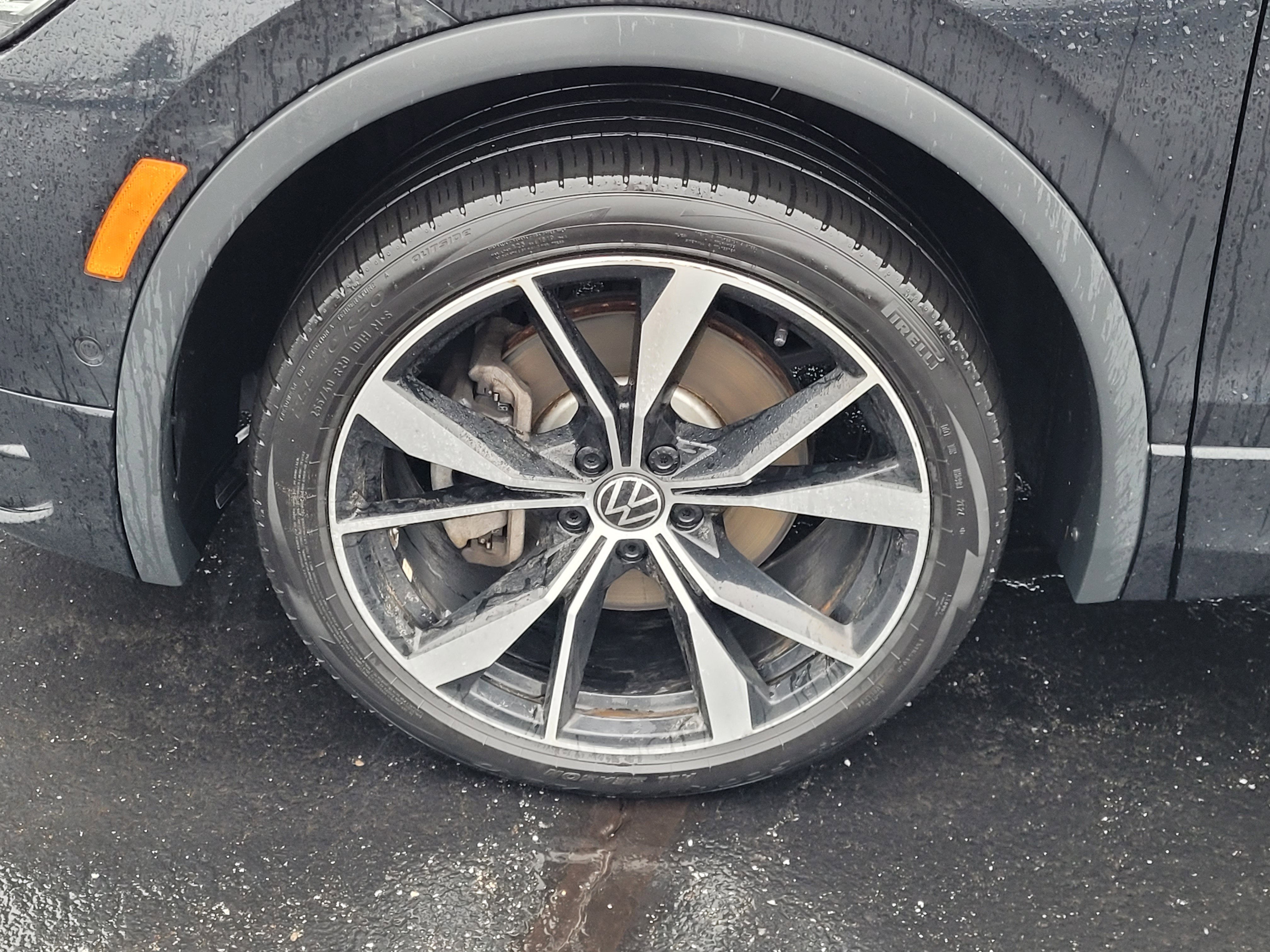 2024 Volkswagen Tiguan 2.0T SEL R-Line