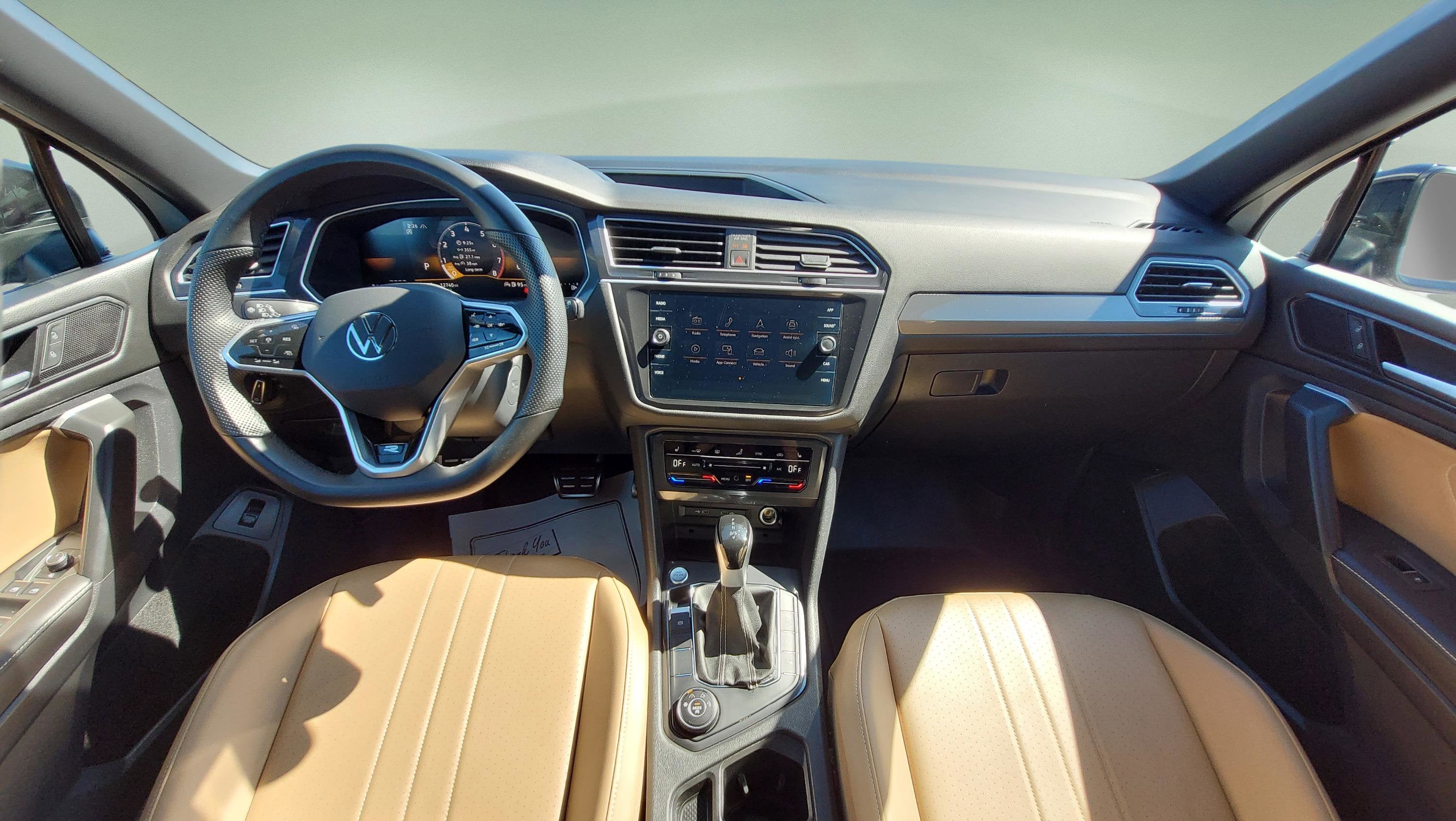 2024 Volkswagen Tiguan 2.0T SE R-Line Black