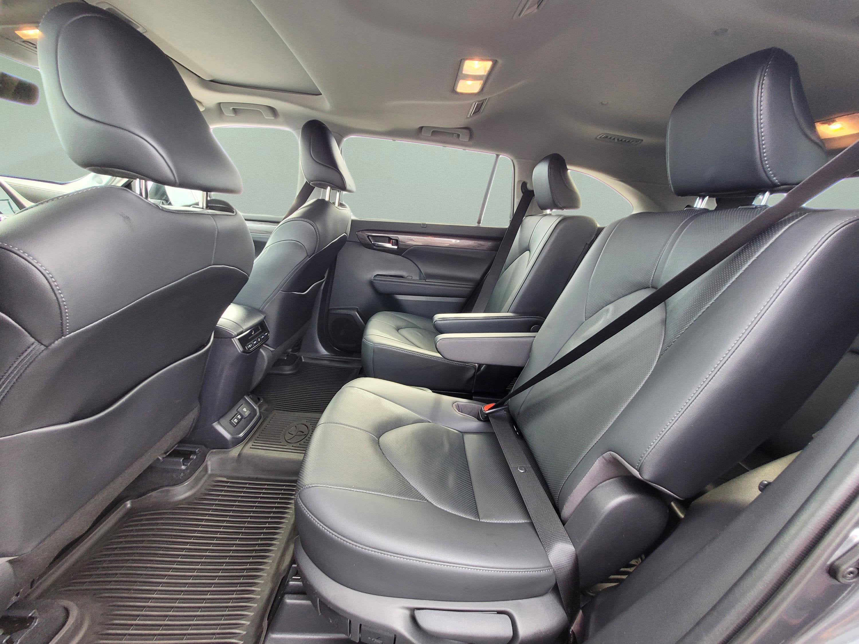 2020 Toyota Highlander Limited