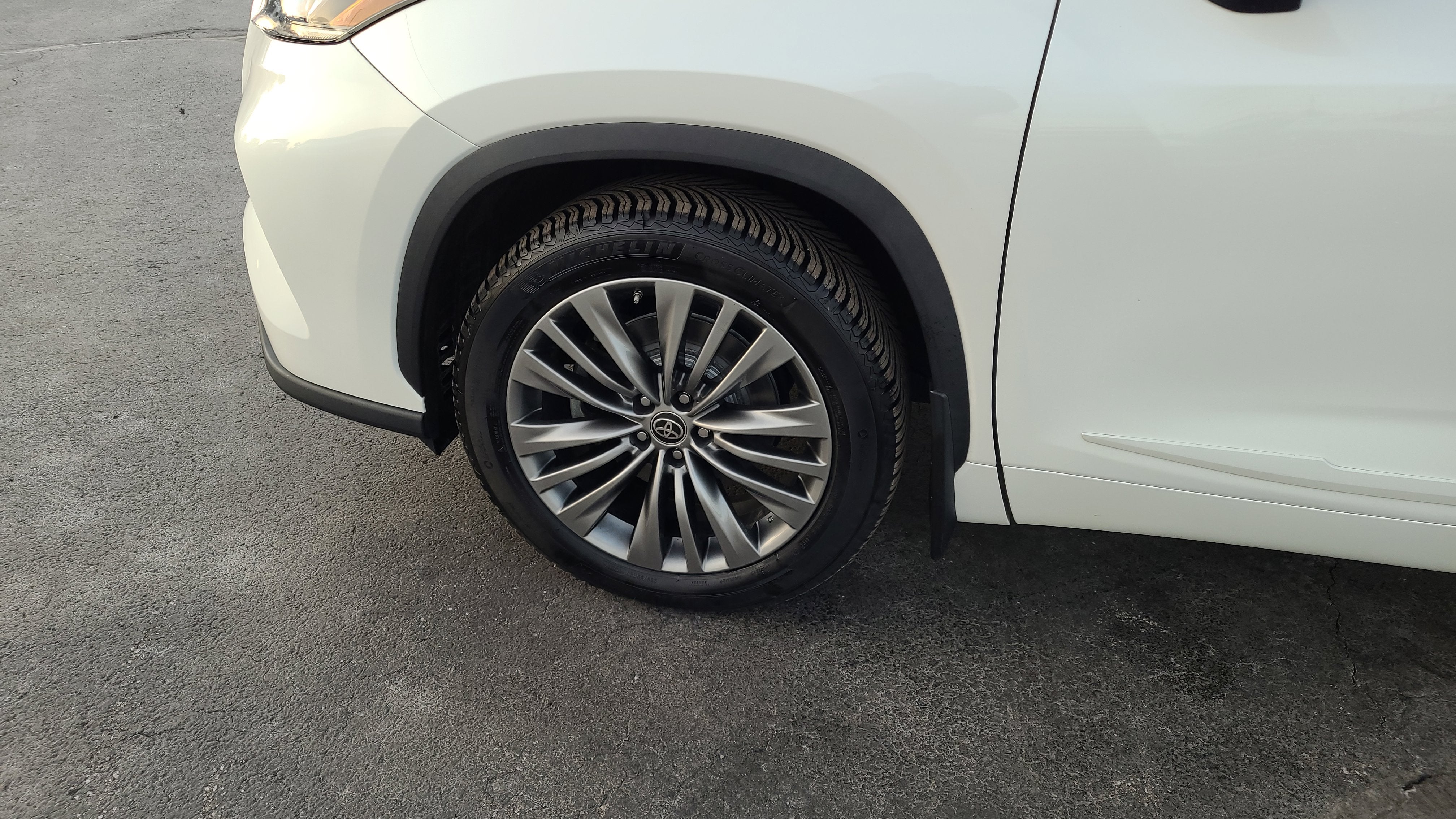 2020 Toyota Highlander Platinum