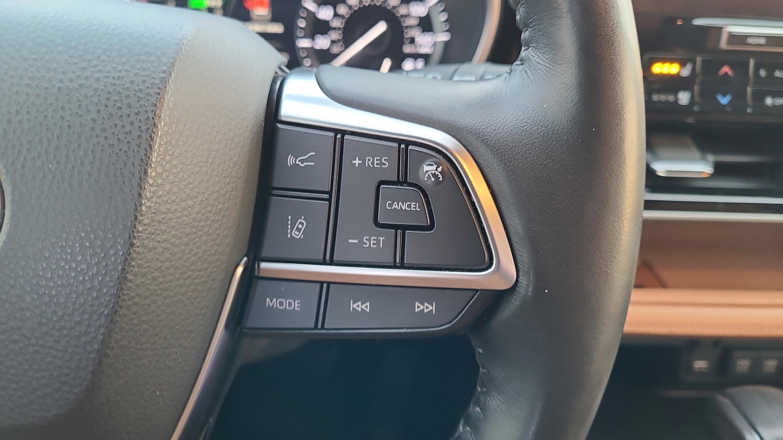 2020 Toyota Highlander Platinum