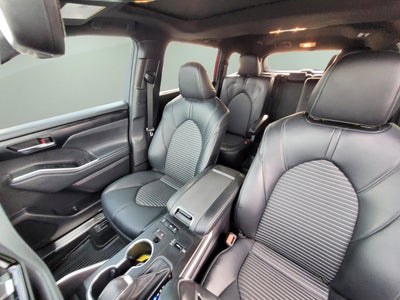 2022 Toyota Highlander XSE