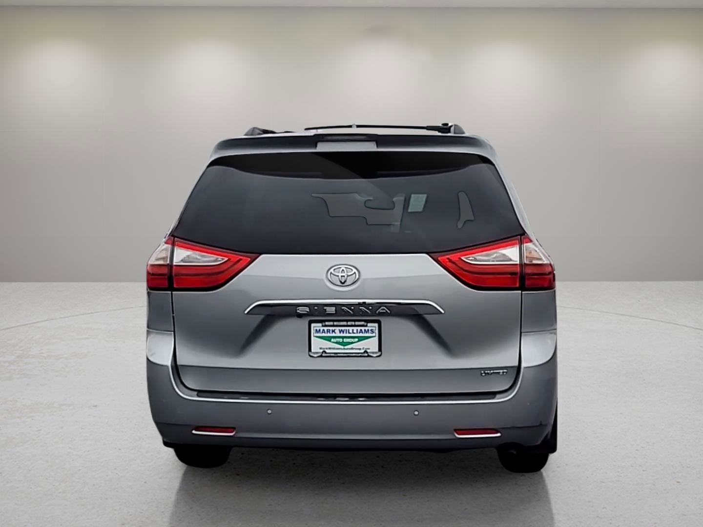 2019 Toyota Sienna Limited 7 Passenger