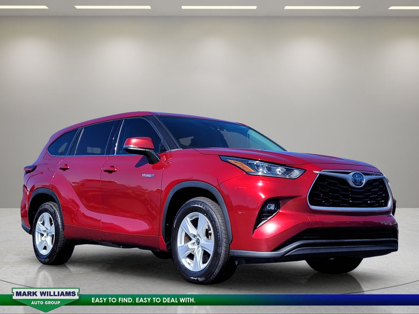 2020 Toyota Highlander LE