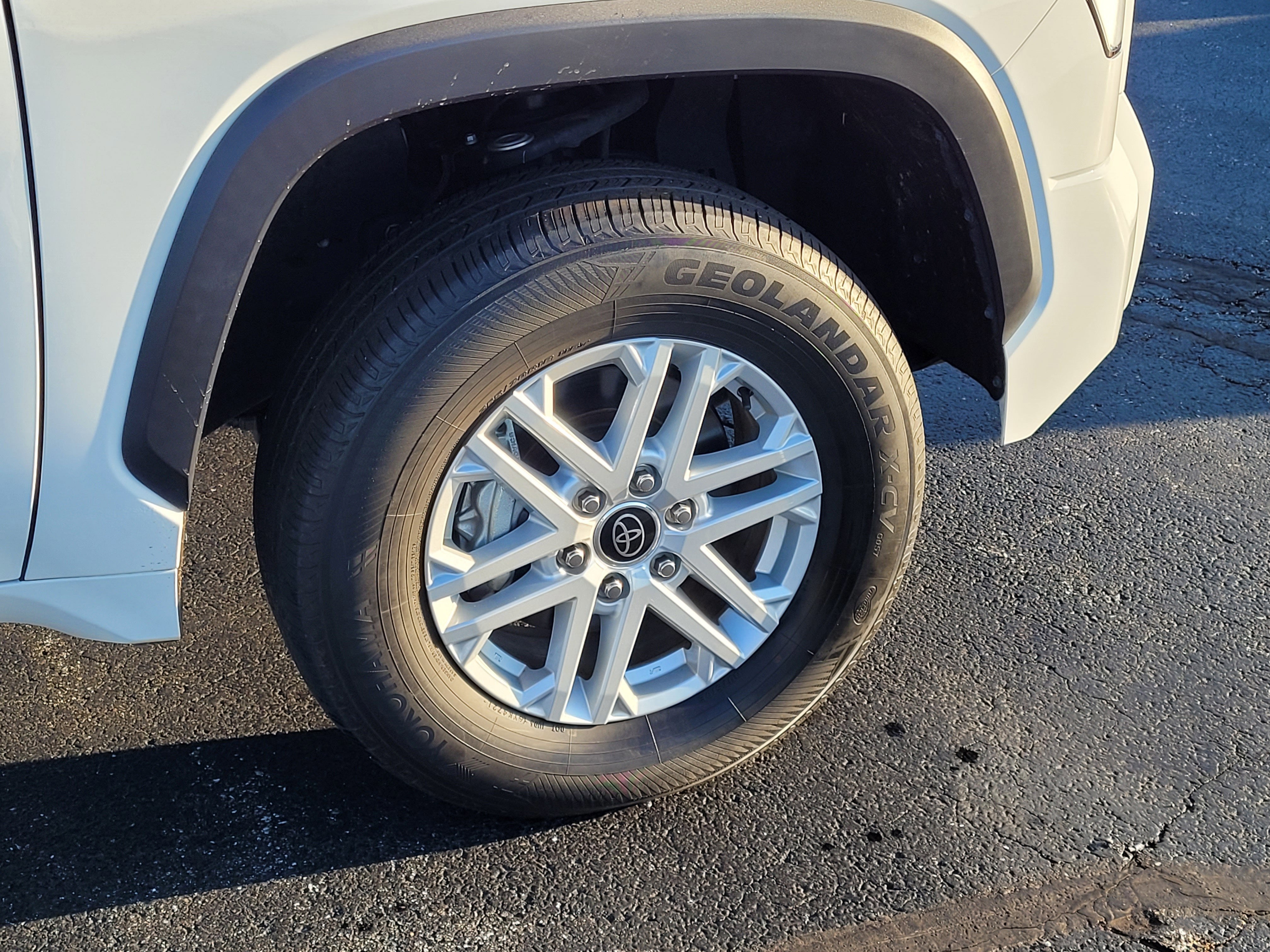 2024 Toyota Tundra SR5