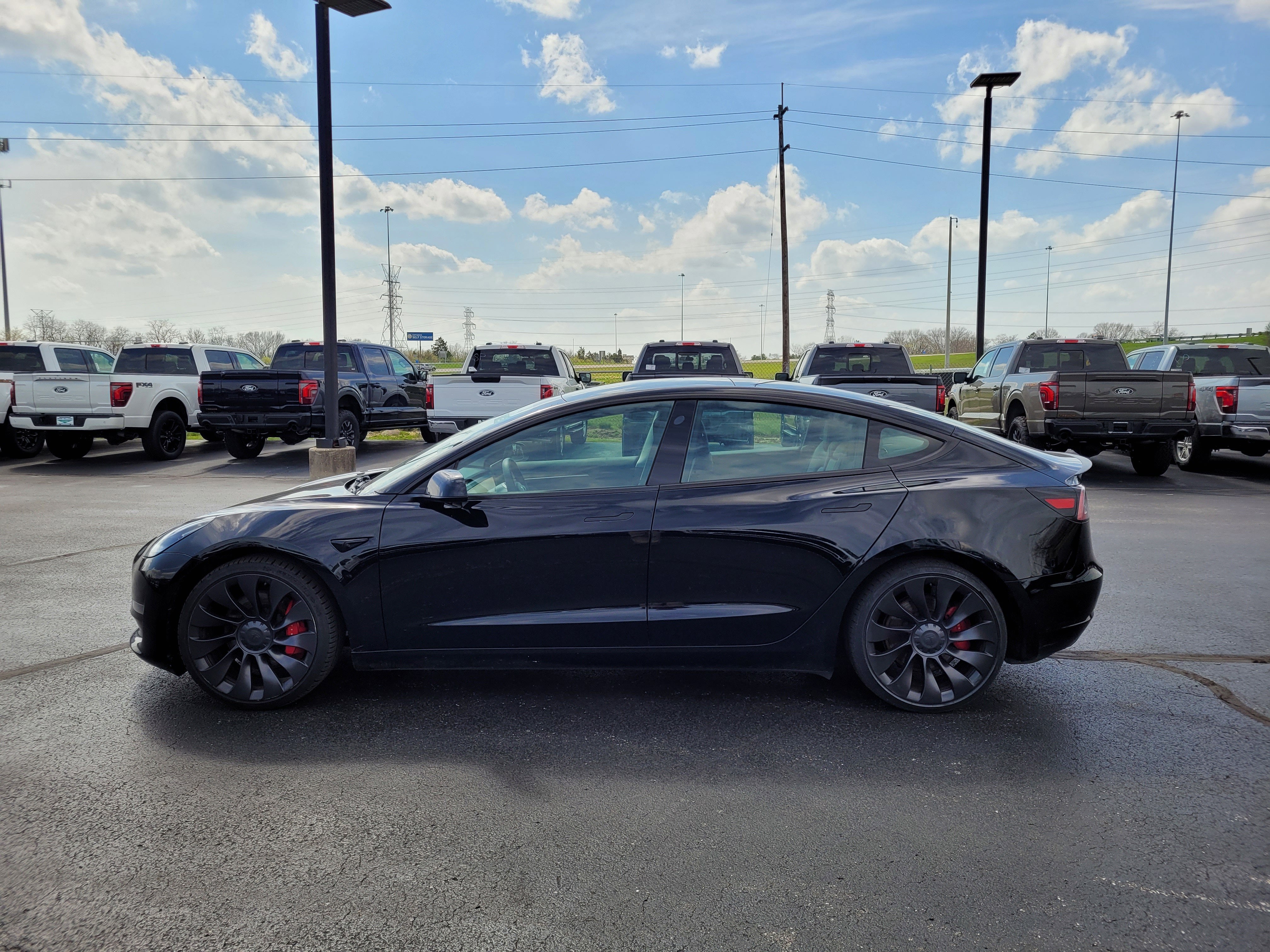 2023 Tesla Model 3 Performance