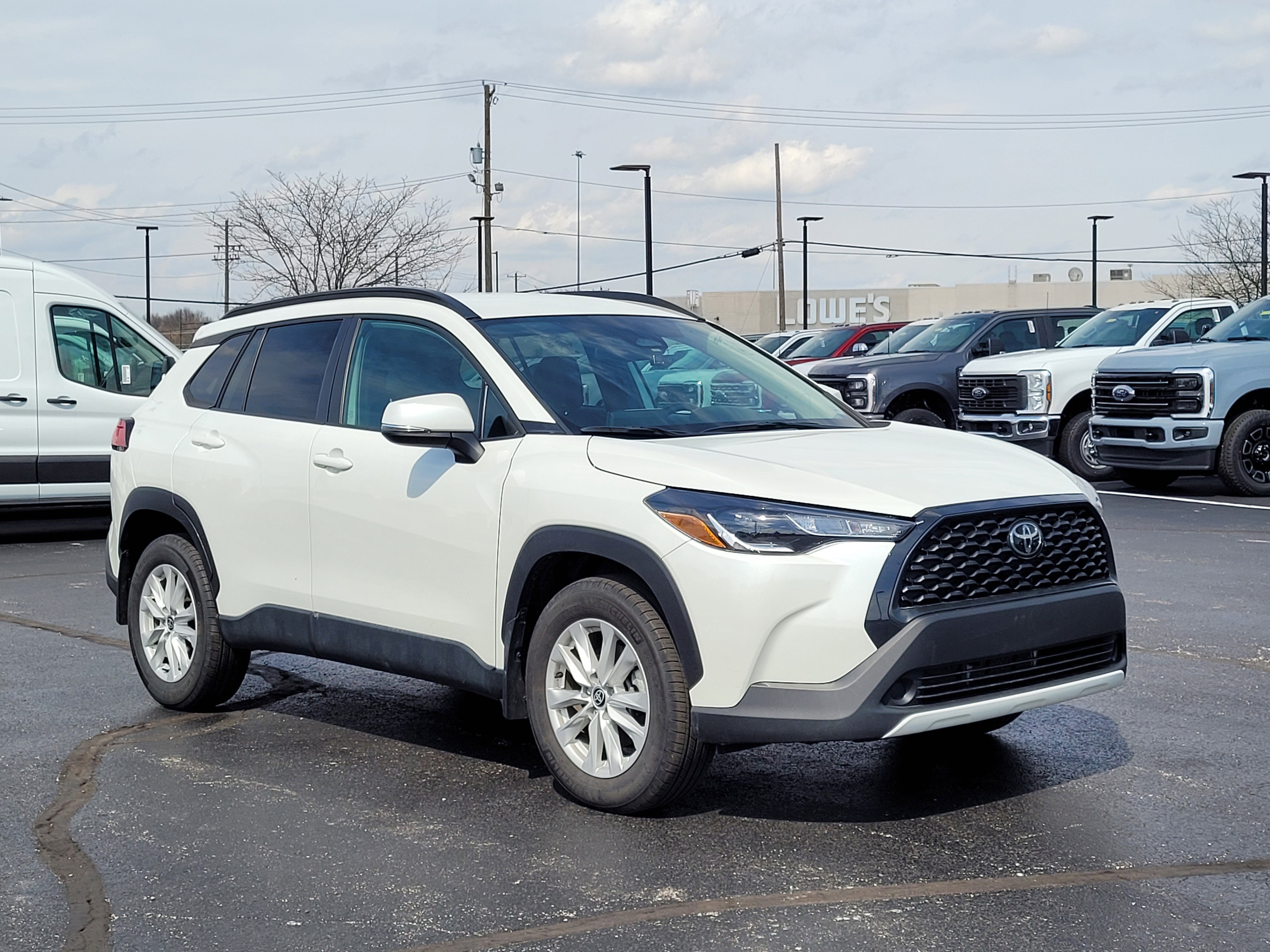 2024 Toyota Corolla Cross LE