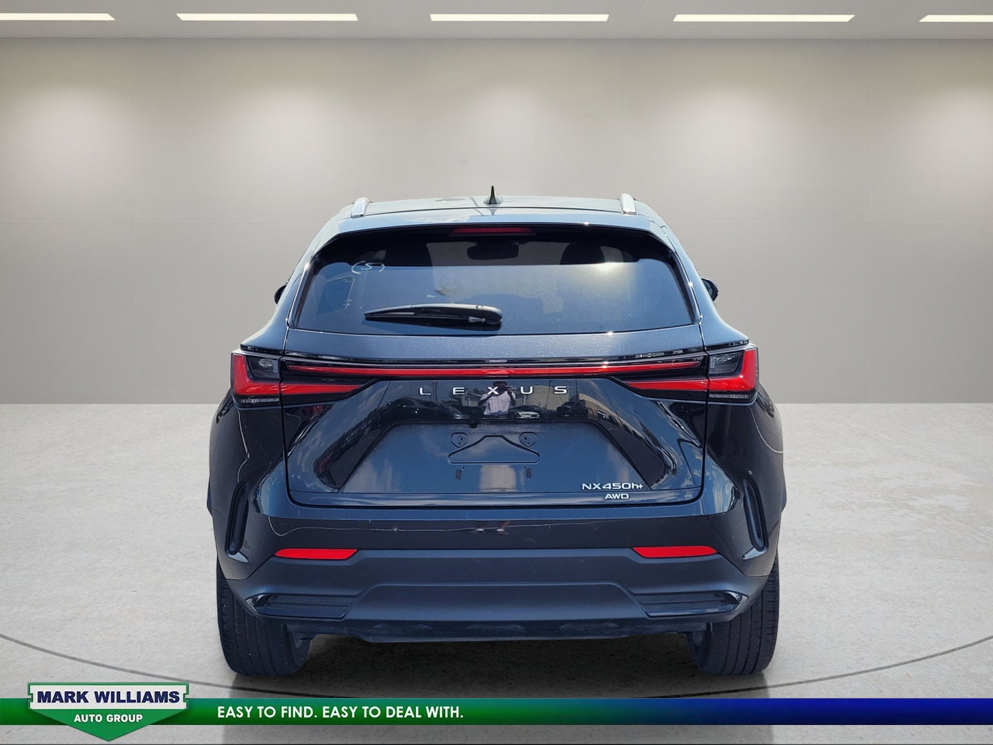 2022 Lexus NX 450h+ Luxury