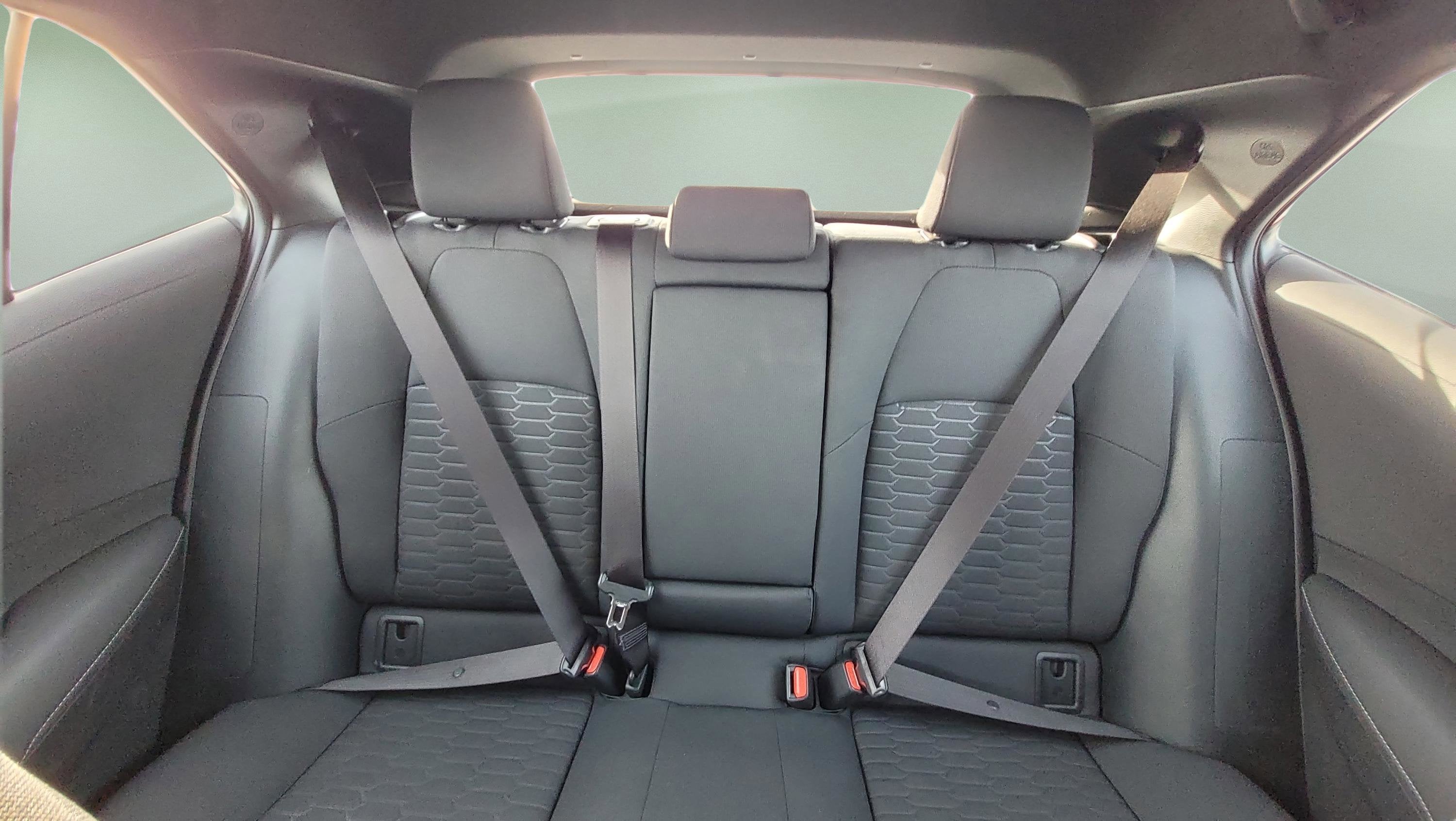 2024 Toyota Corolla Hatchback SE