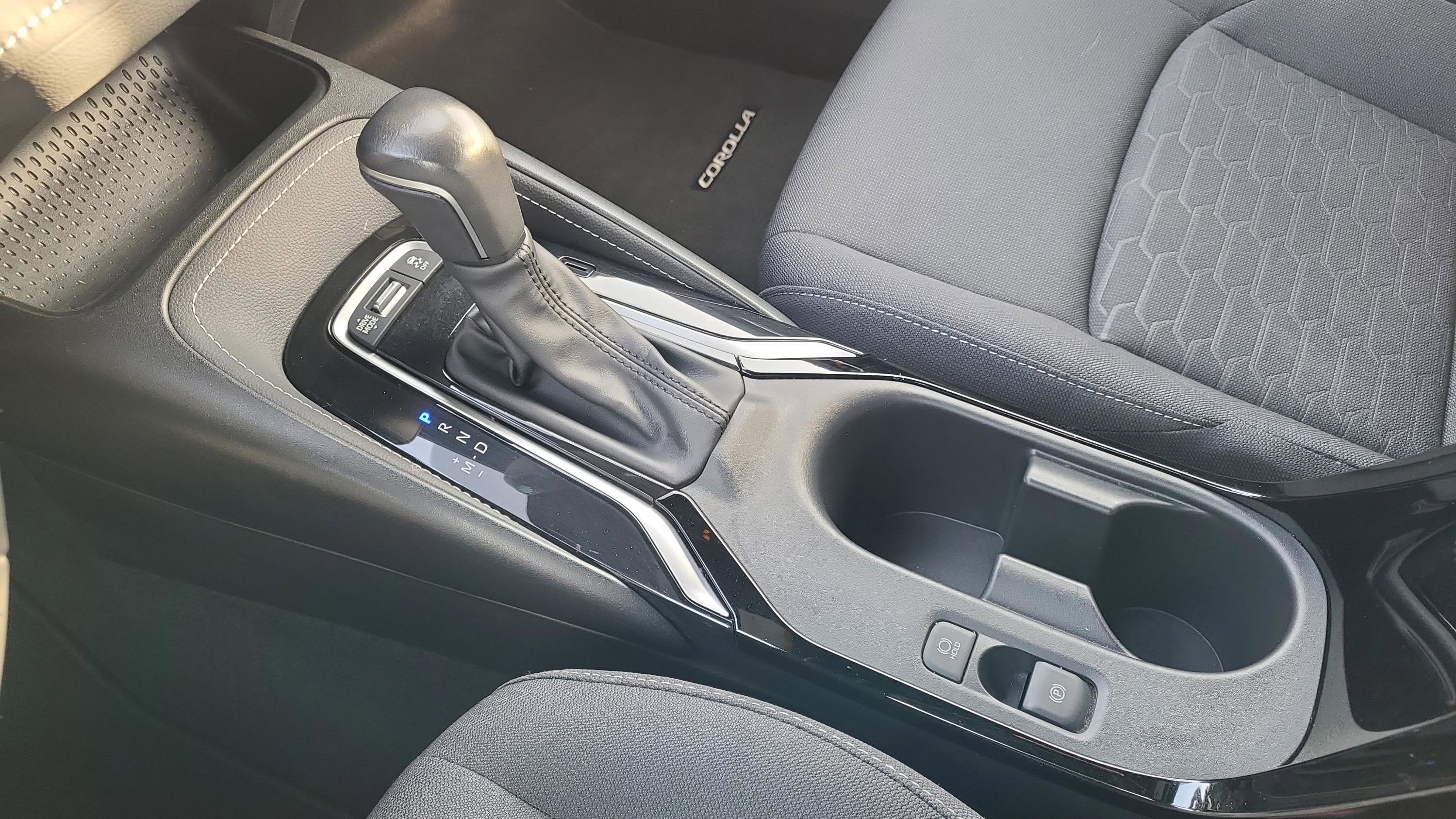 2024 Toyota Corolla Hatchback SE