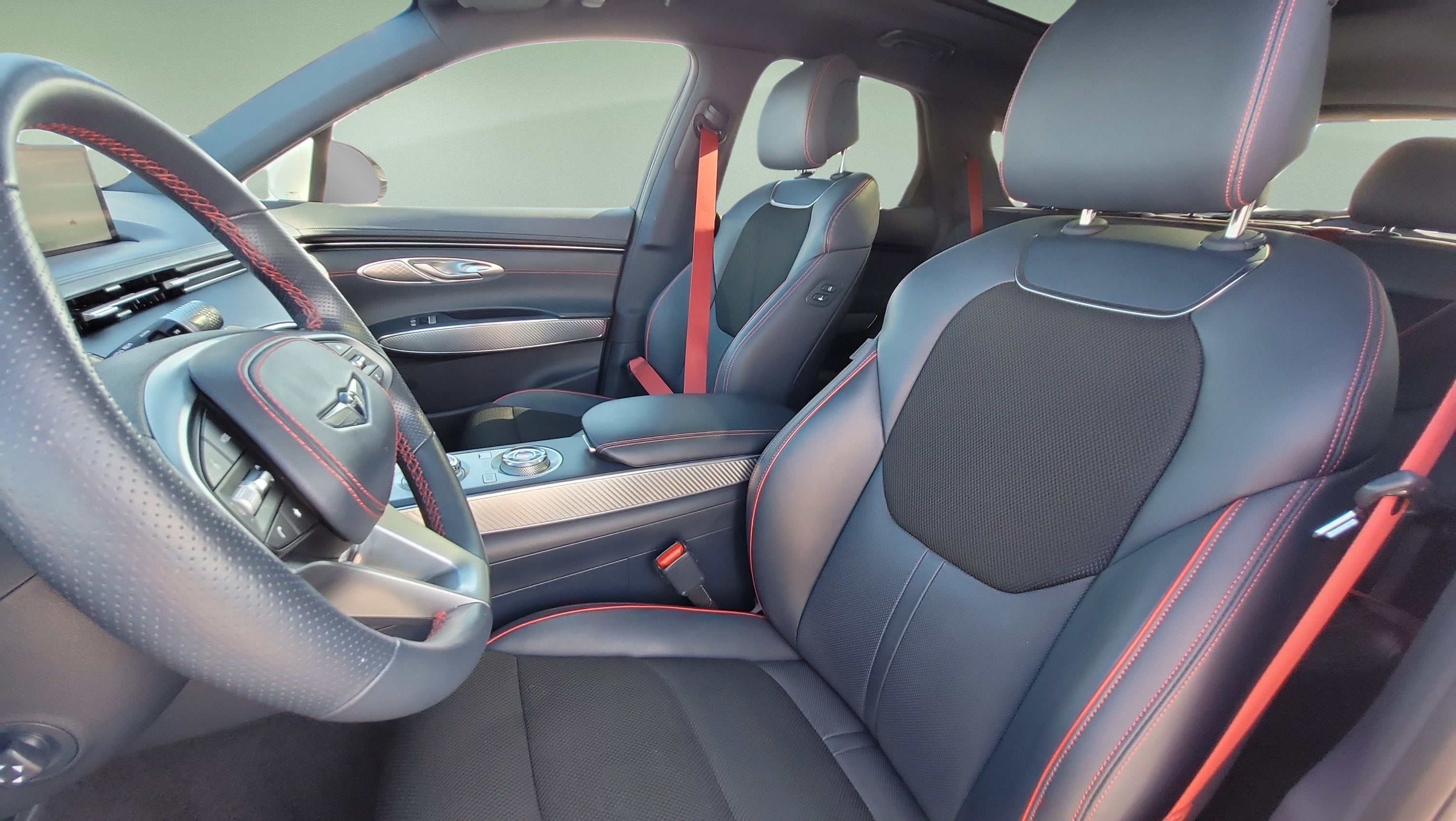 2023 Genesis GV70 2.5T