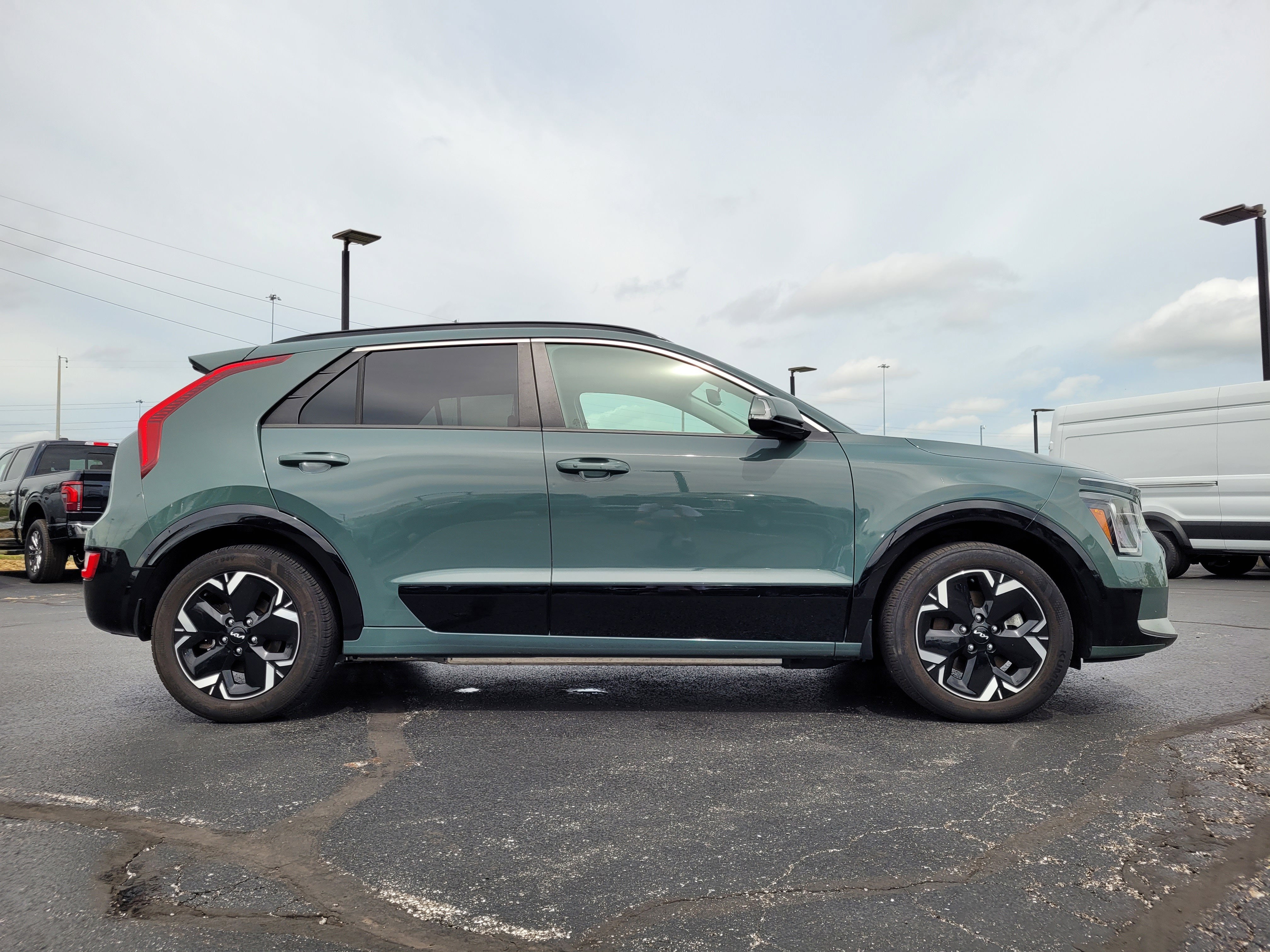 2023 Kia Niro EV Wind