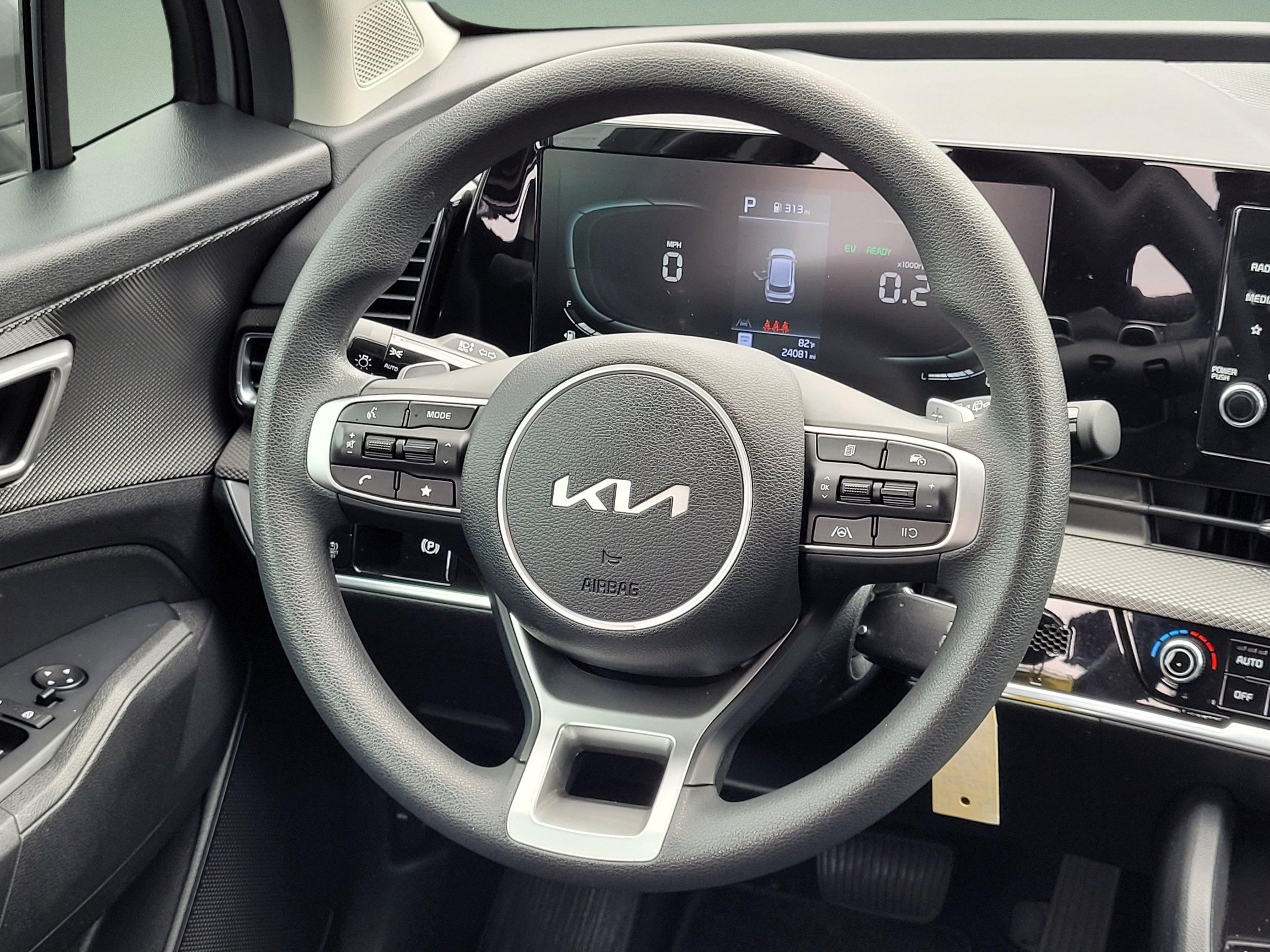 2024 Kia Sportage Hybrid LX
