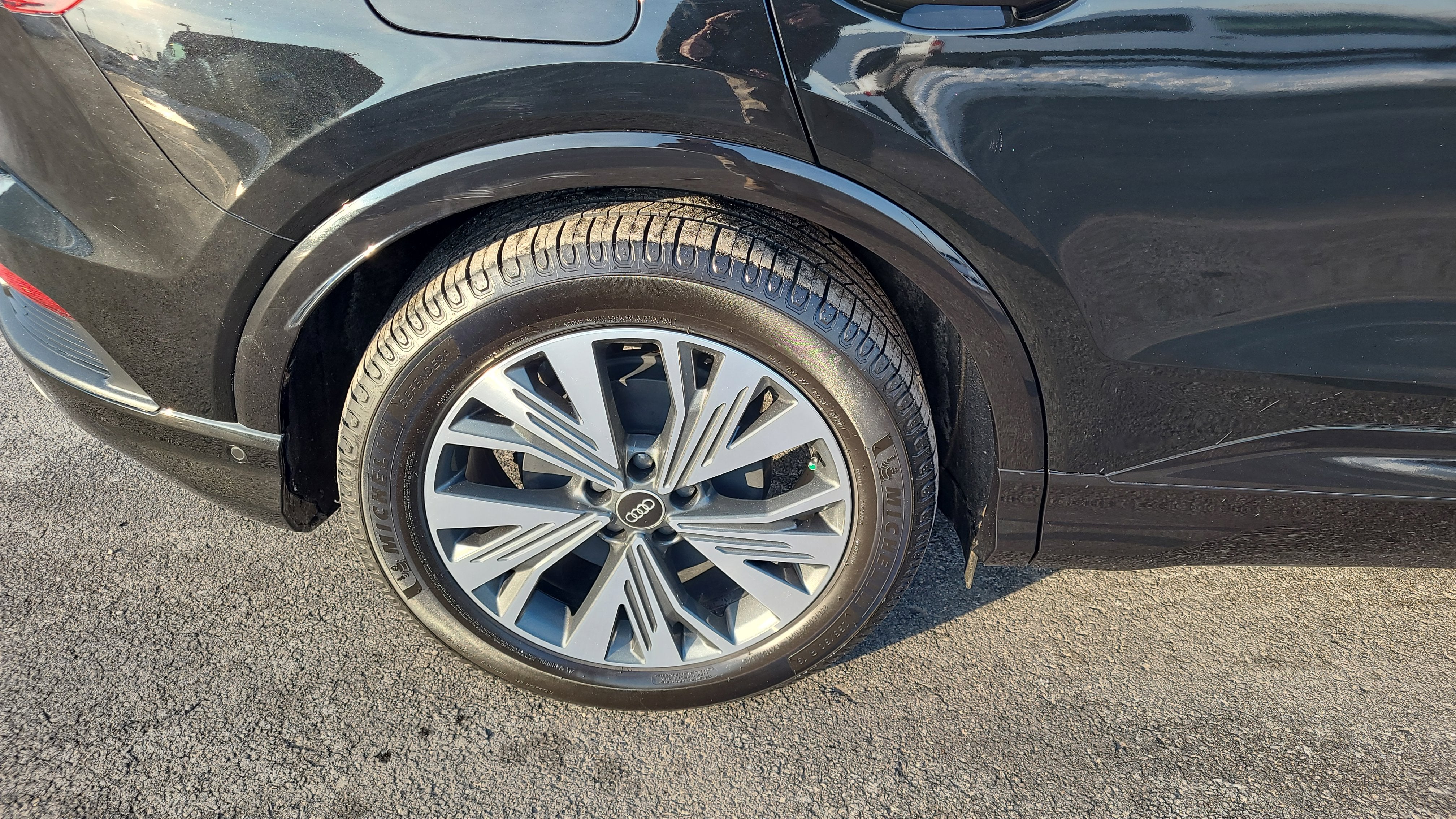 2023 Audi Q4 e-tron Premium Plus