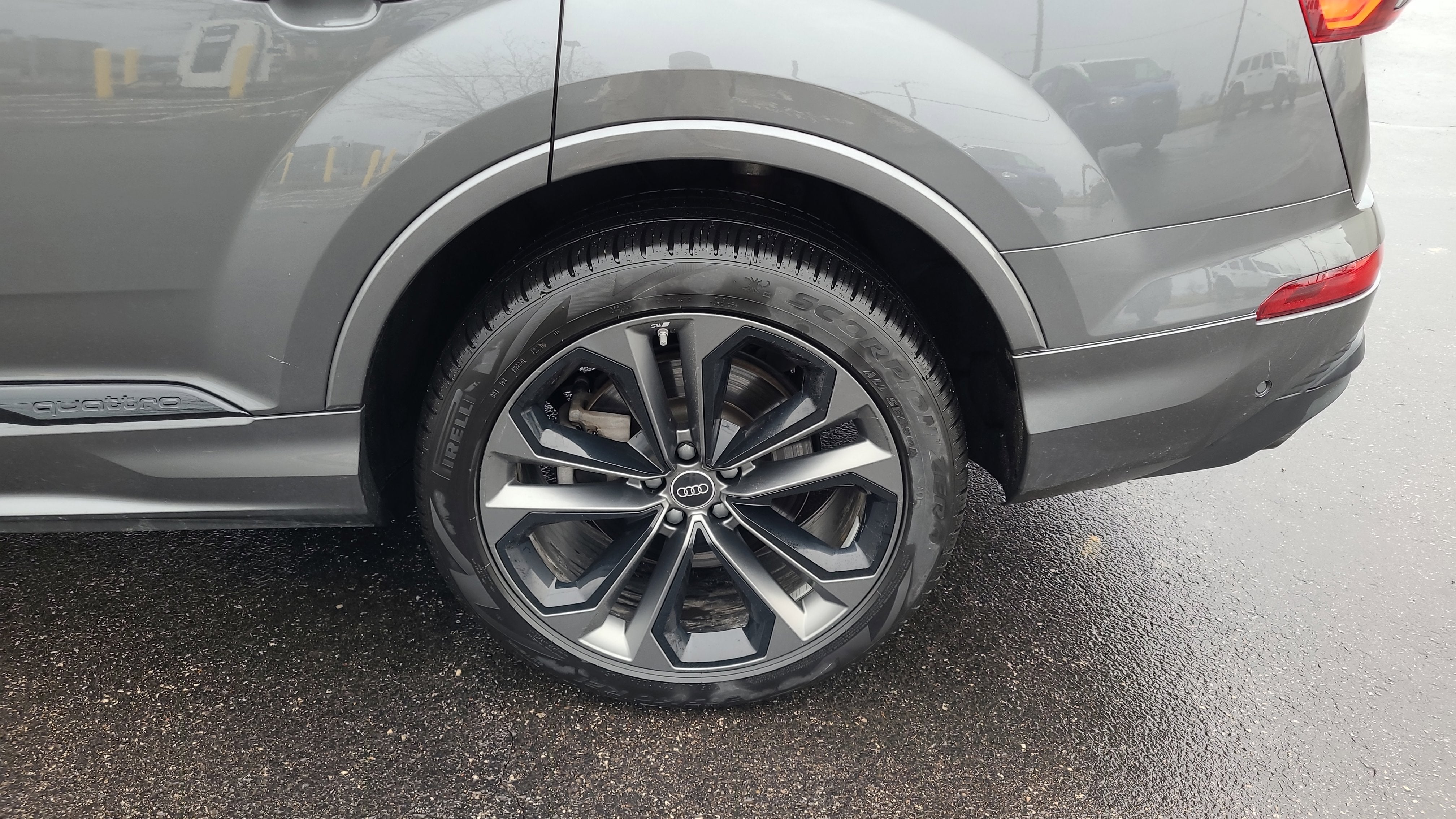 2025 Audi Q7 55 Premium Plus quattro