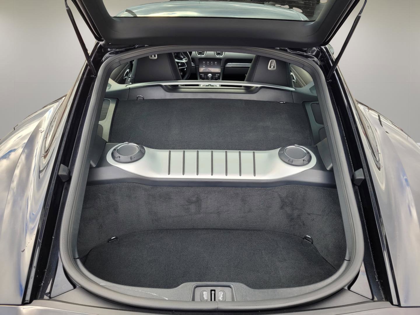 2025 Porsche 718 Cayman Base