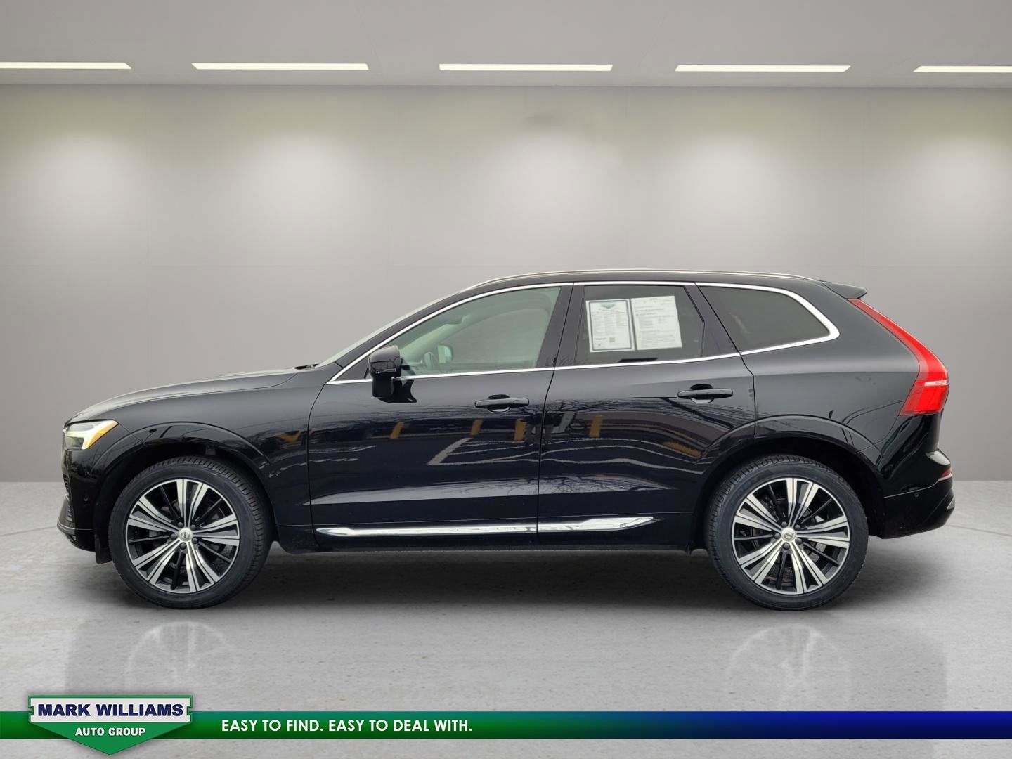 2022 Volvo XC60 B5 Inscription