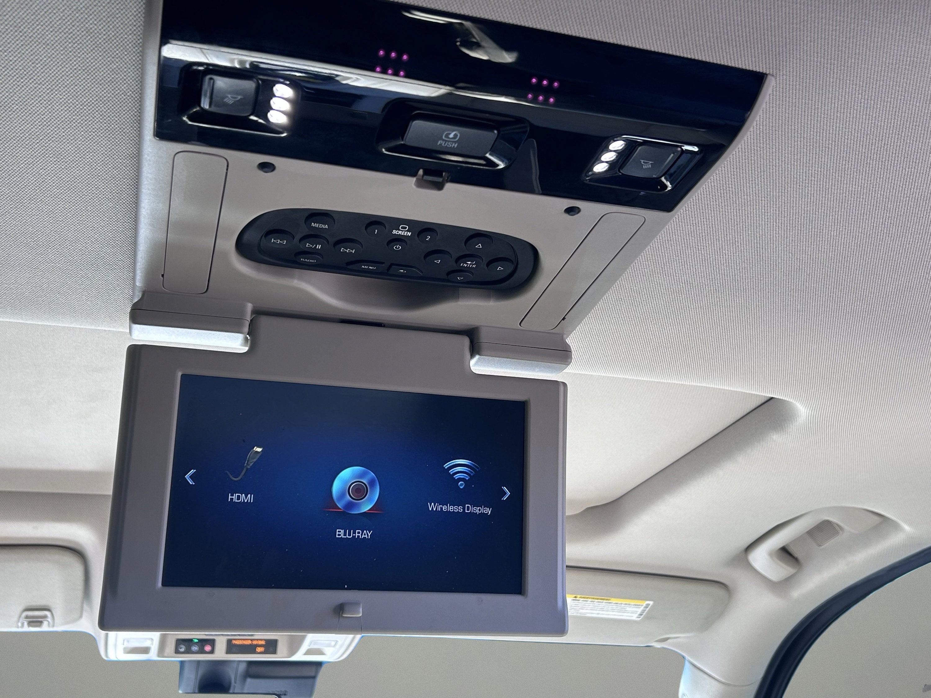 2017 Cadillac Escalade Luxury