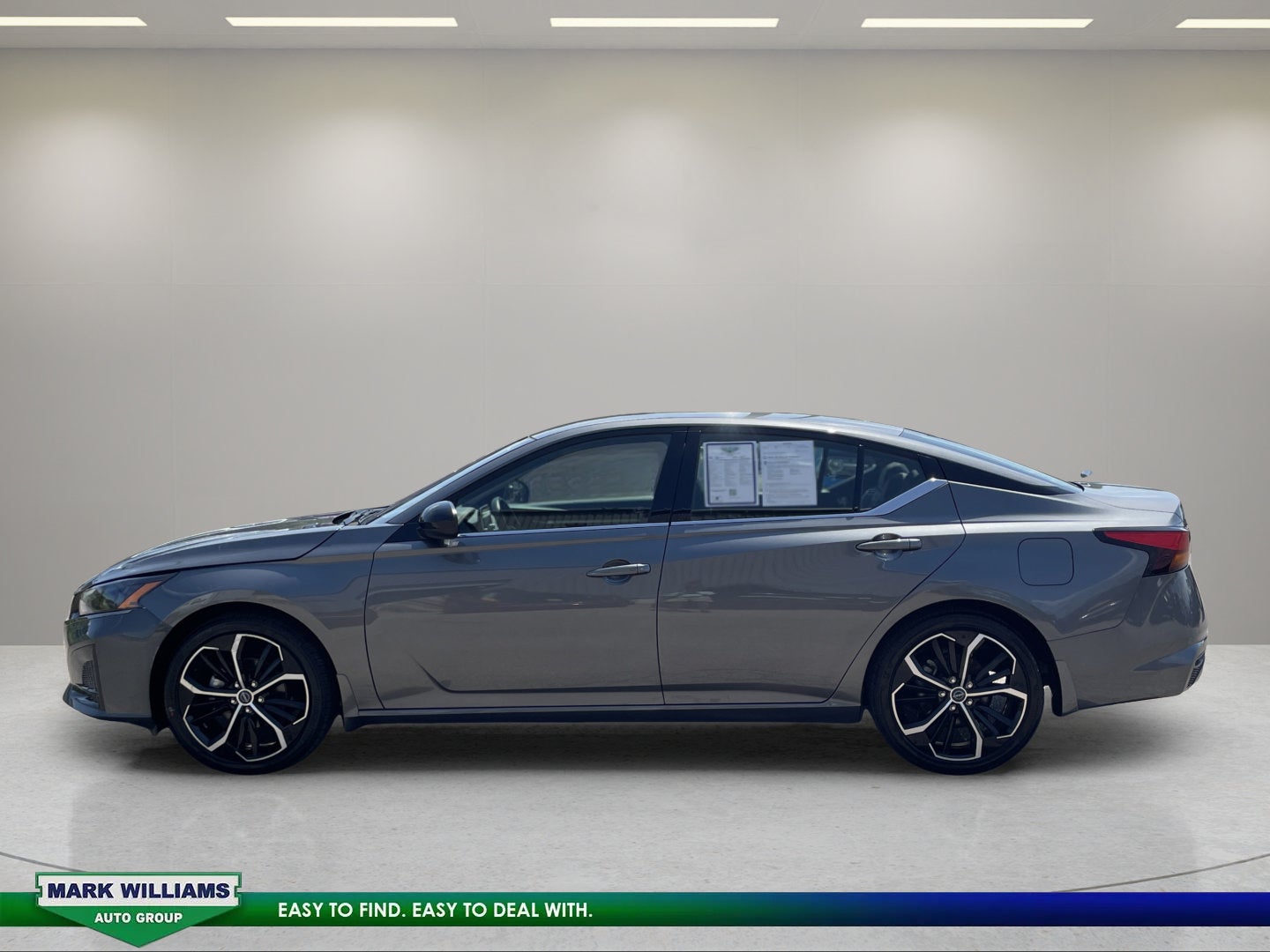 2025 Nissan Altima 2.5 SR