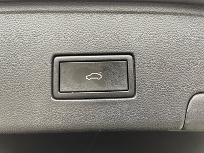 2022 Volkswagen Atlas Cross Sport 3.6L V6 SEL Premium R-Line