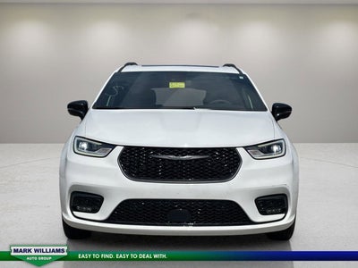 2024 Chrysler Pacifica Limited