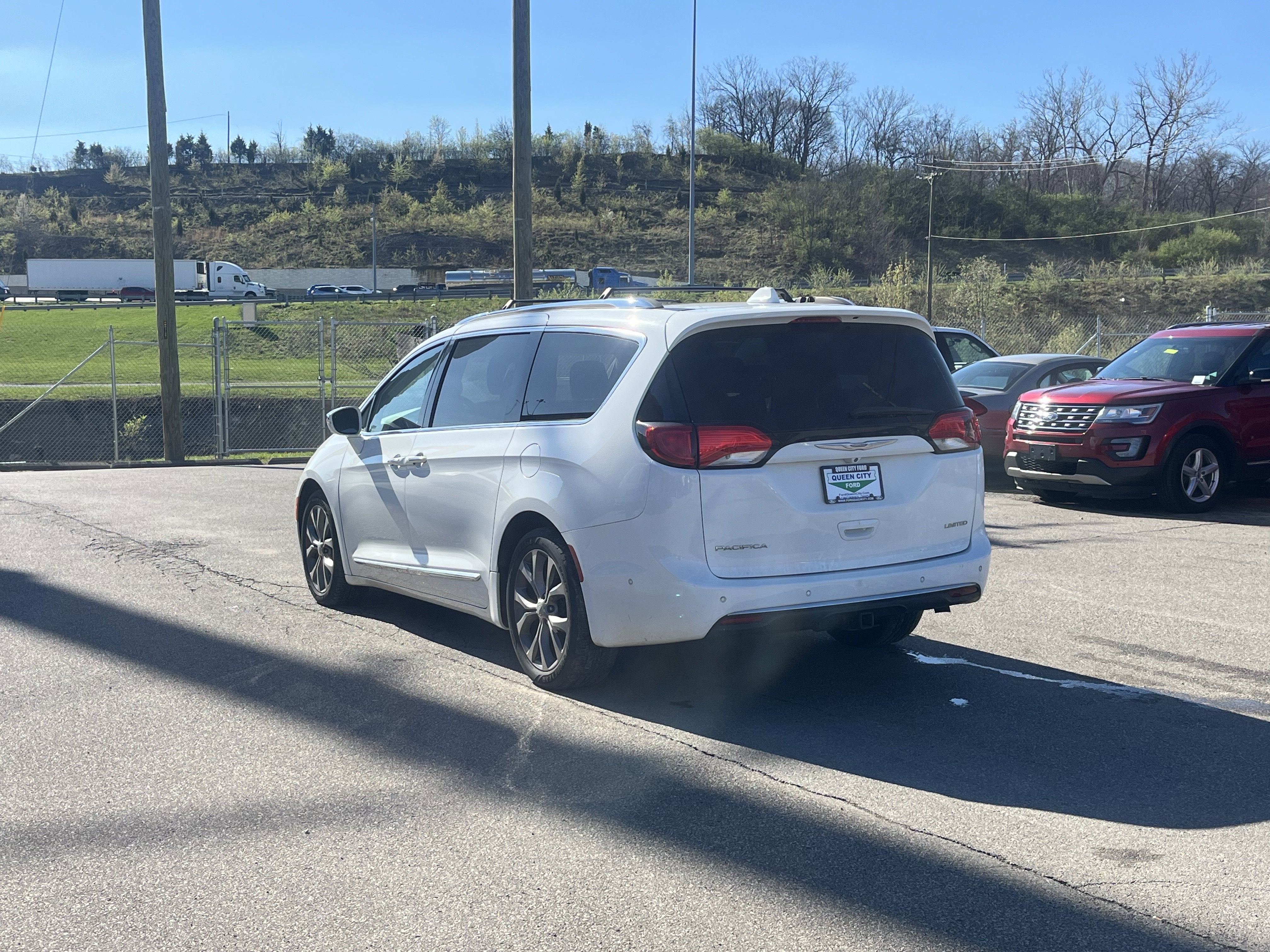 2017 Chrysler Pacifica Limited