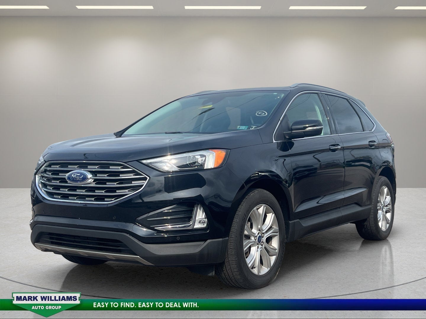 2022 Ford Edge Titanium