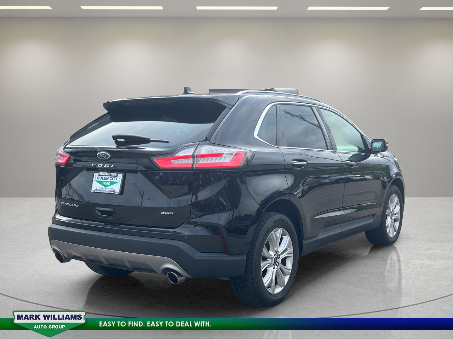 2022 Ford Edge Titanium
