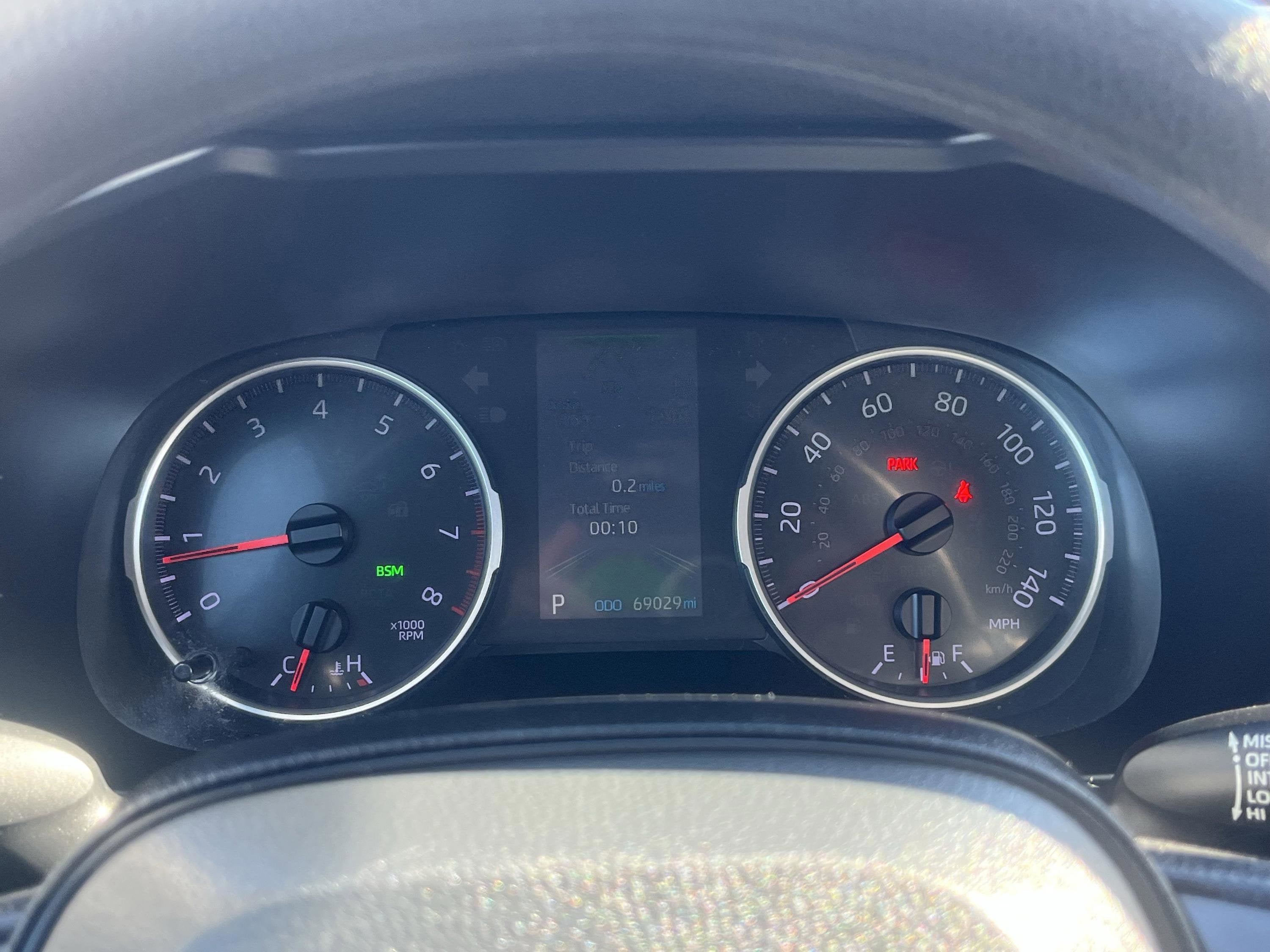 2022 Toyota RAV4 XLE