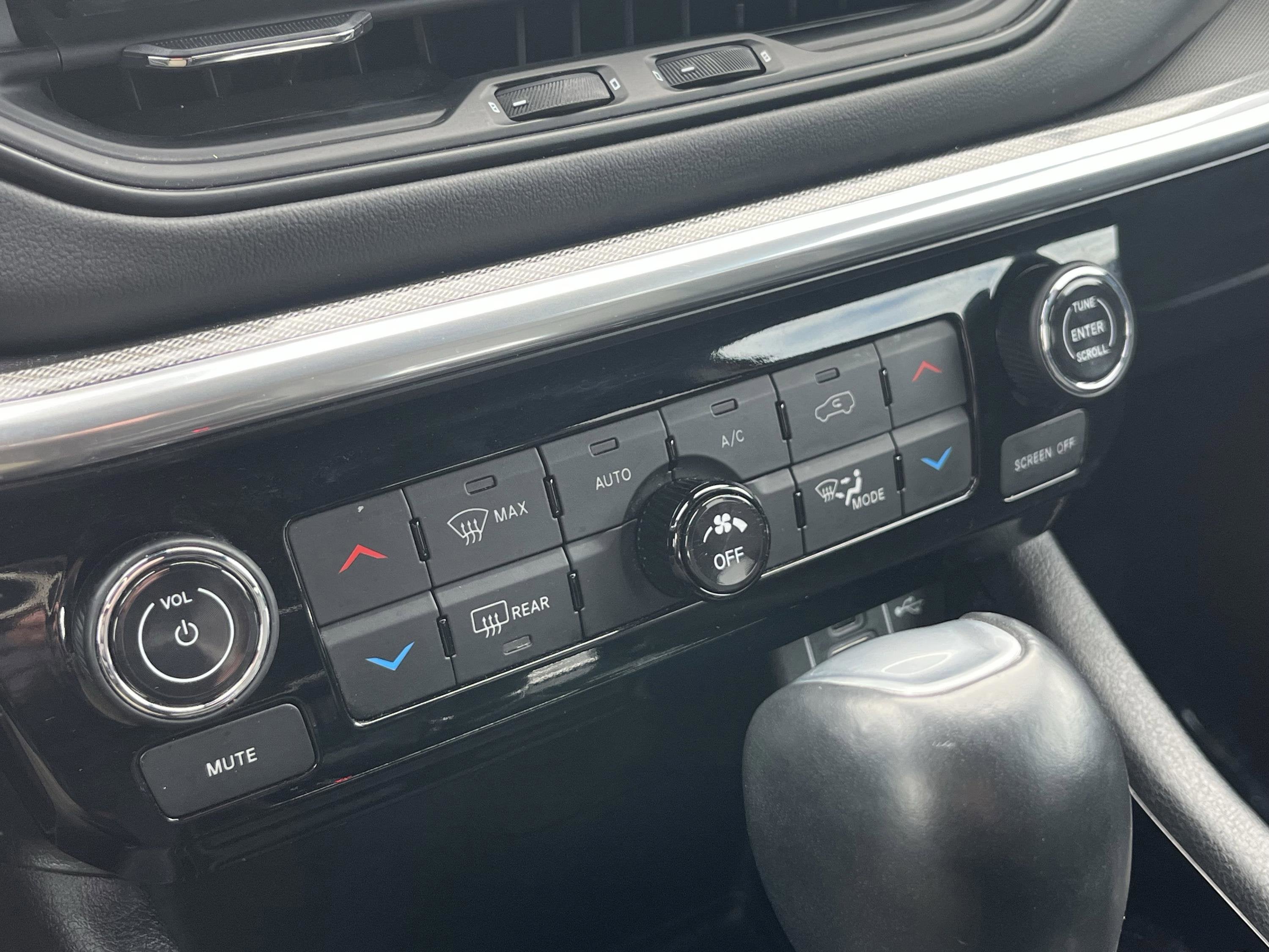 2023 Jeep Compass (Red) Edition