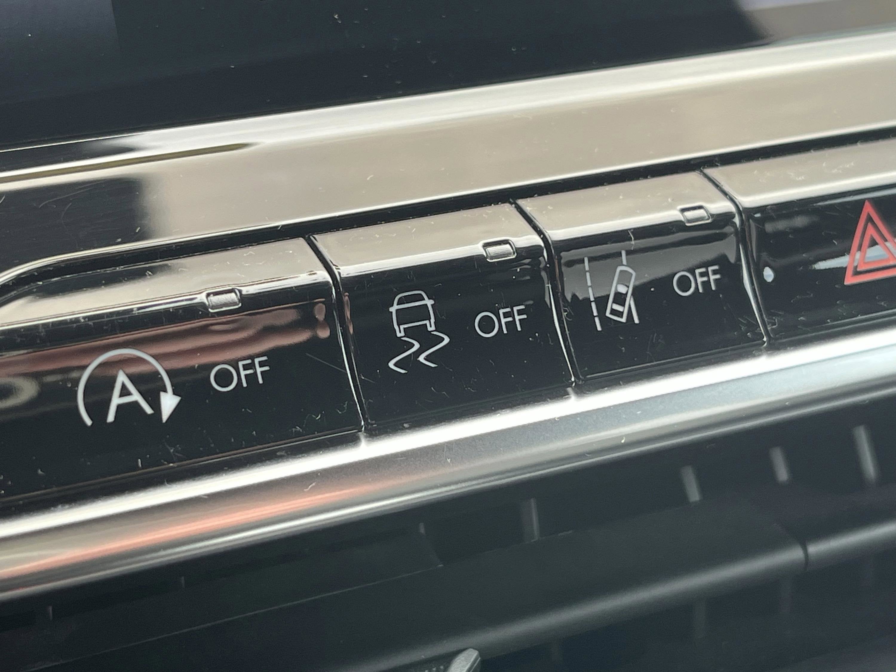 2023 Jeep Compass (Red) Edition