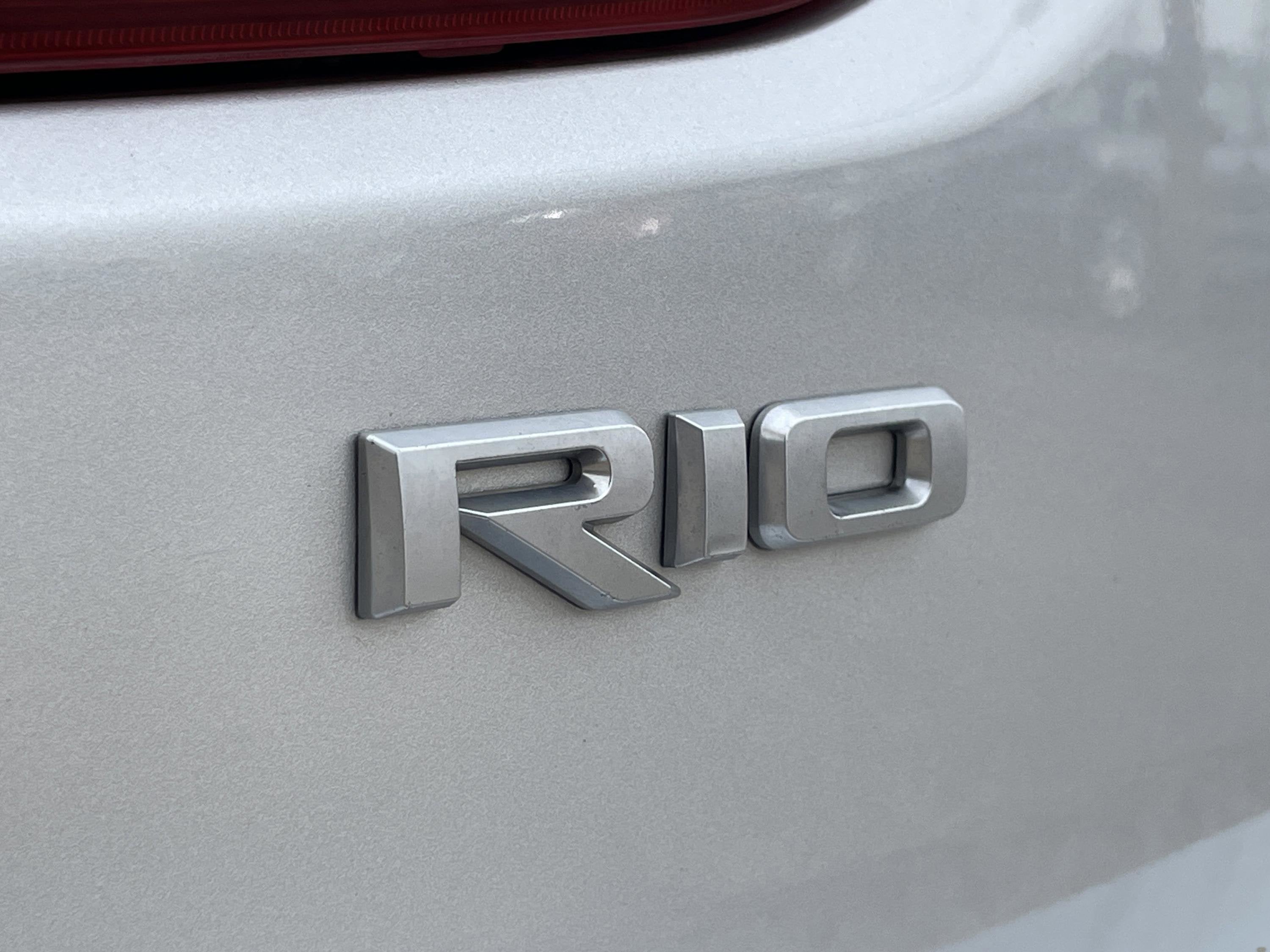 2022 Kia Rio S