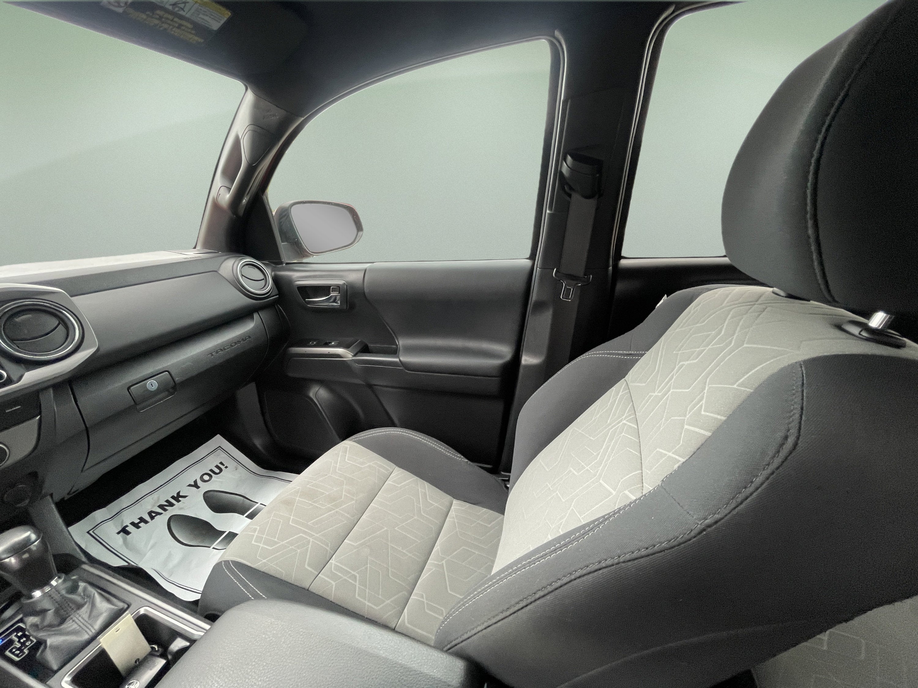 2022 Toyota Tacoma TRD Sport V6