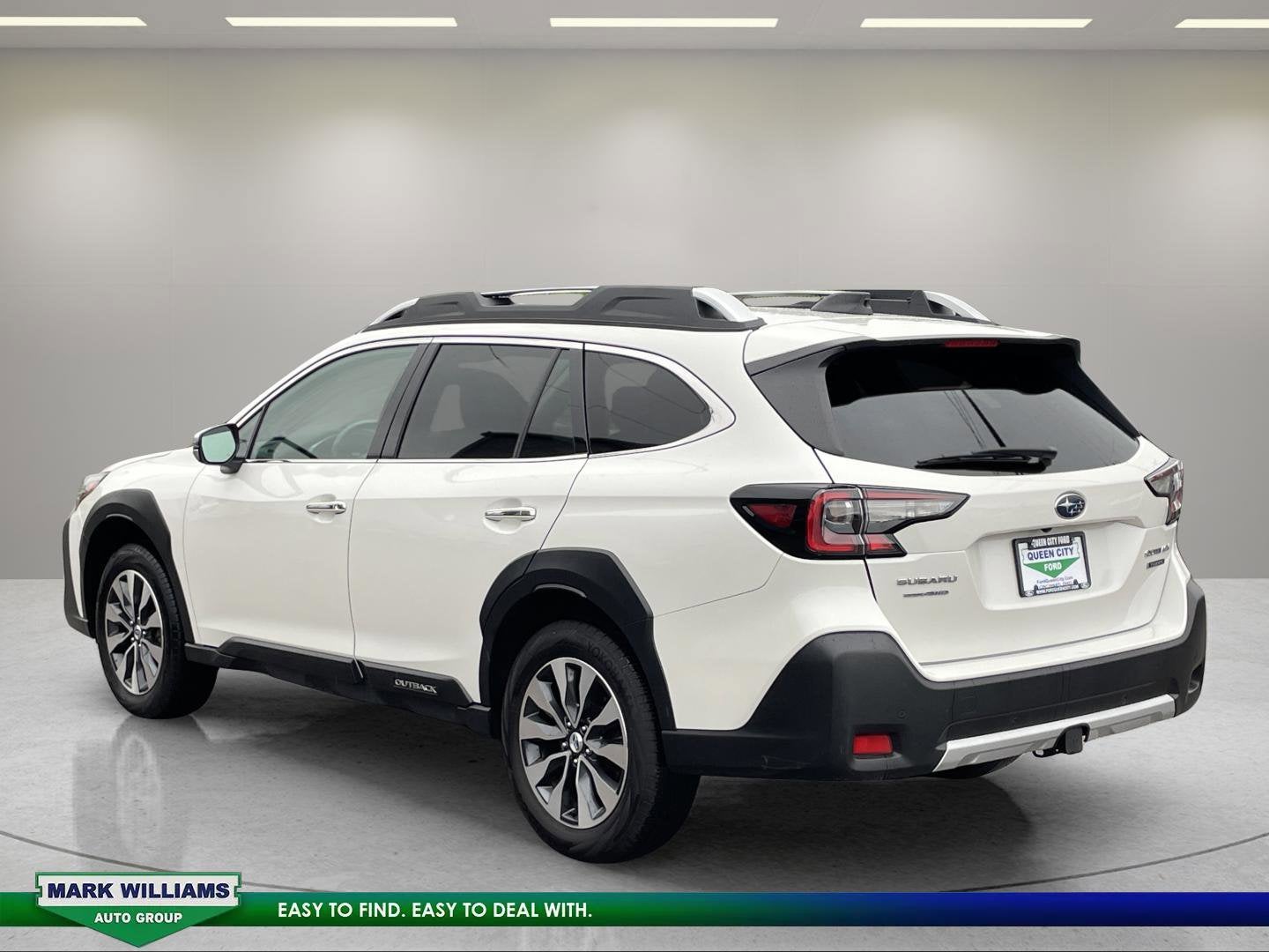 2023 Subaru Outback Touring