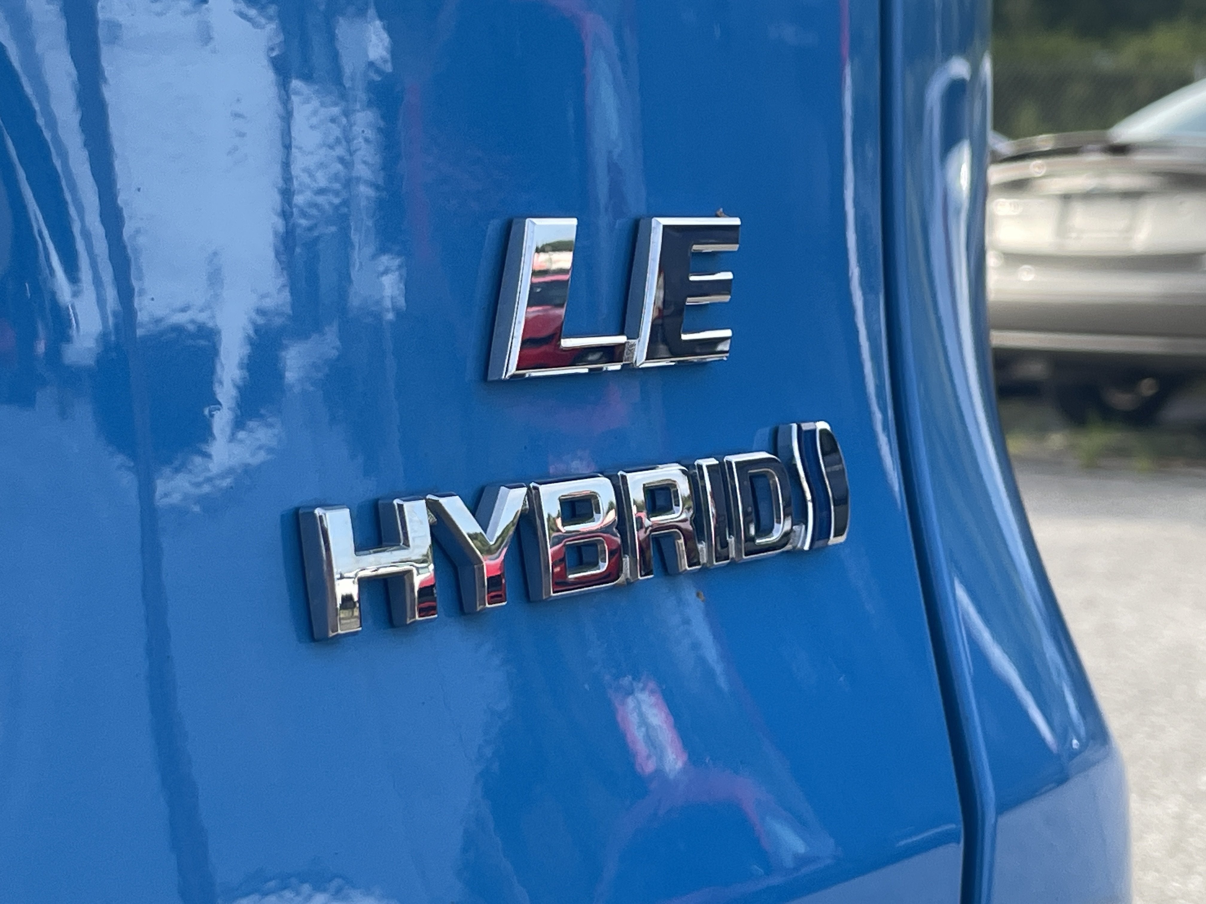 2021 Toyota RAV4 Hybrid LE