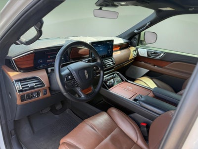 2024 Lincoln Navigator L Reserve