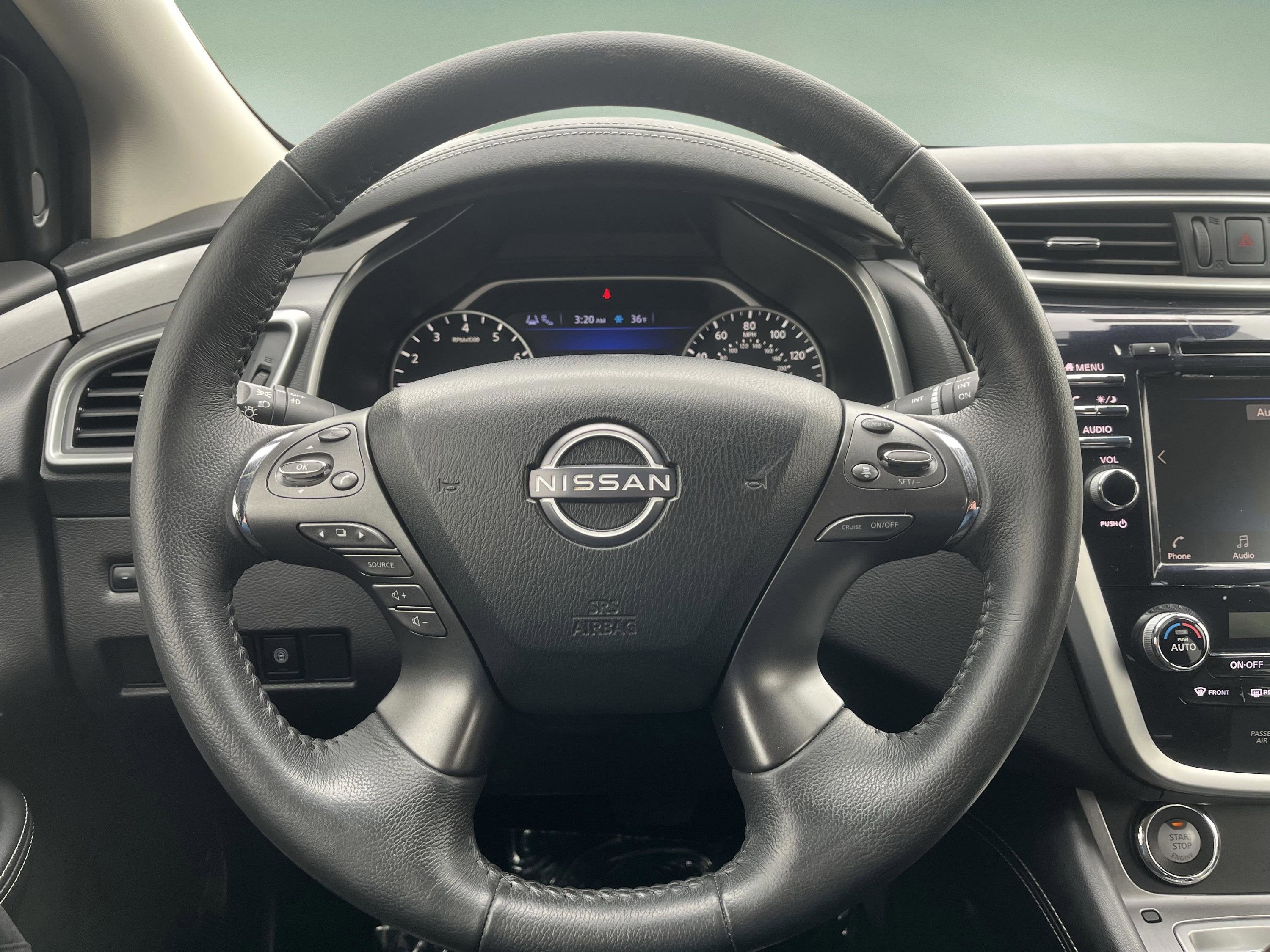 2023 Nissan Murano SV