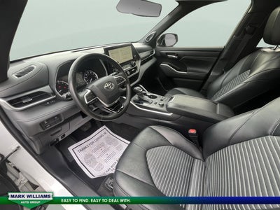 2023 Toyota Highlander XSE