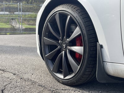 2020 Tesla Model 3 Performance