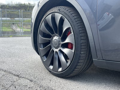 2020 Tesla Model Y Performance