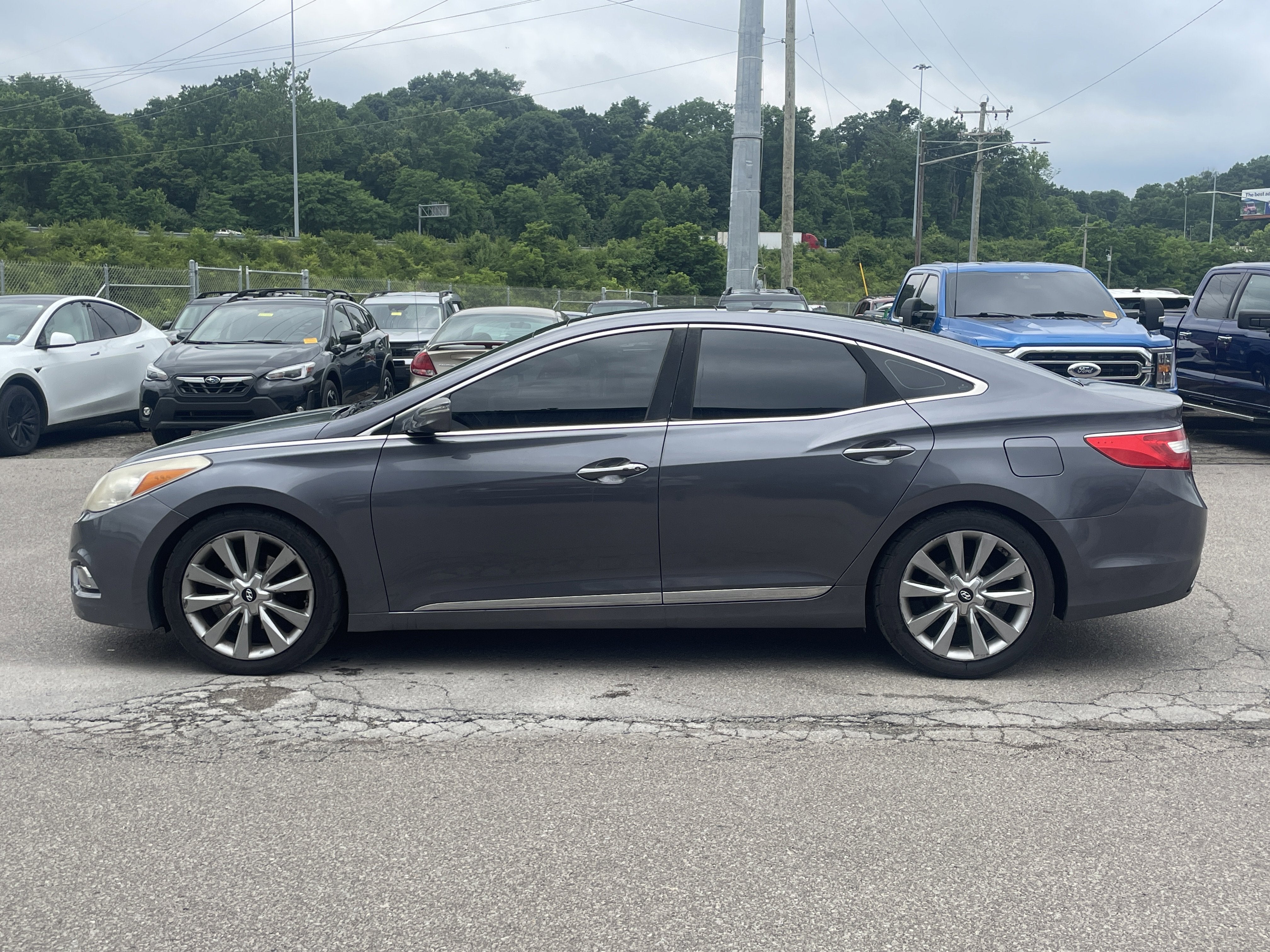 2012 Hyundai Azera Base
