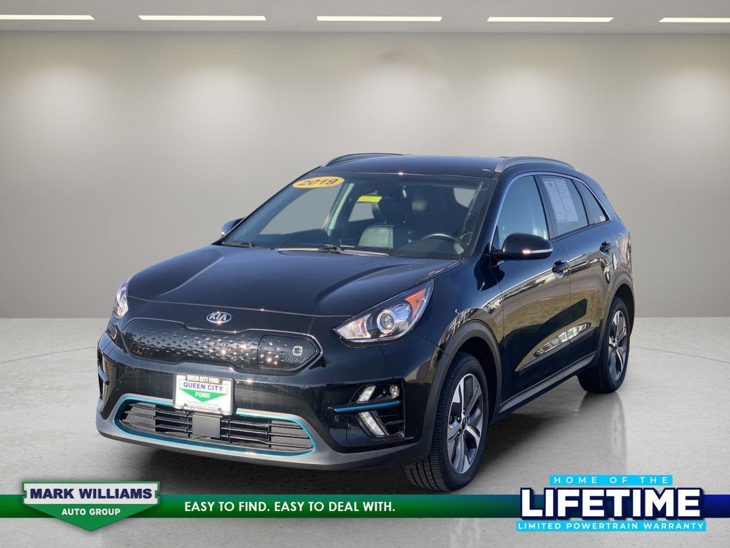 Used 2019 Kia Niro EX with VIN KNDCC3LG6K5028843 for sale in Mount Orab, OH
